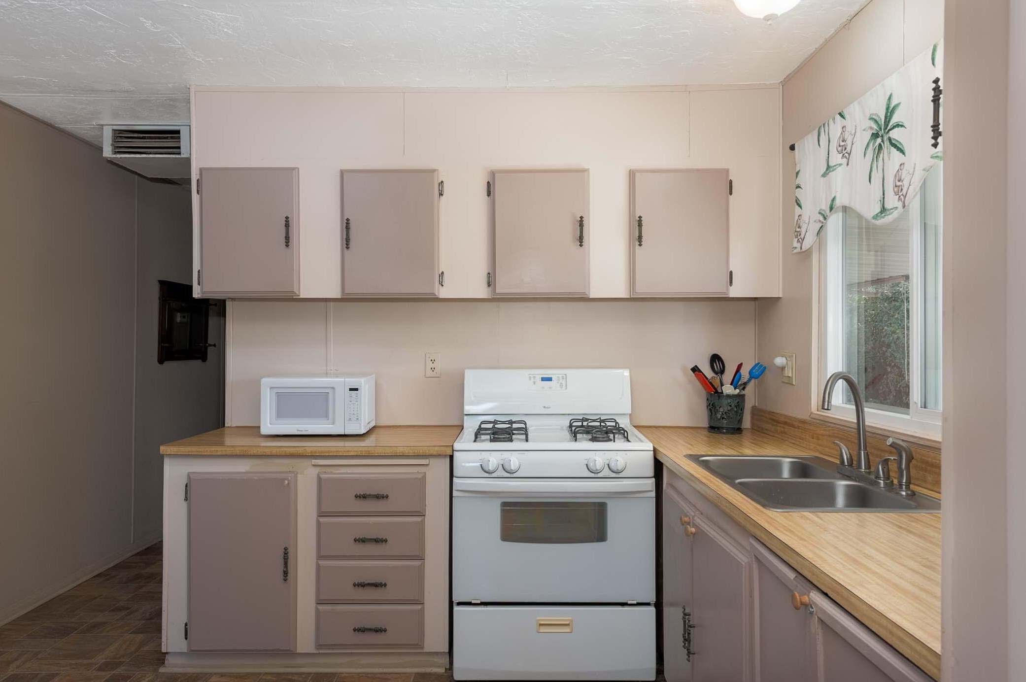 32620 Flagstaff Ave, Thousand Palms CA  92276-3665 exterior