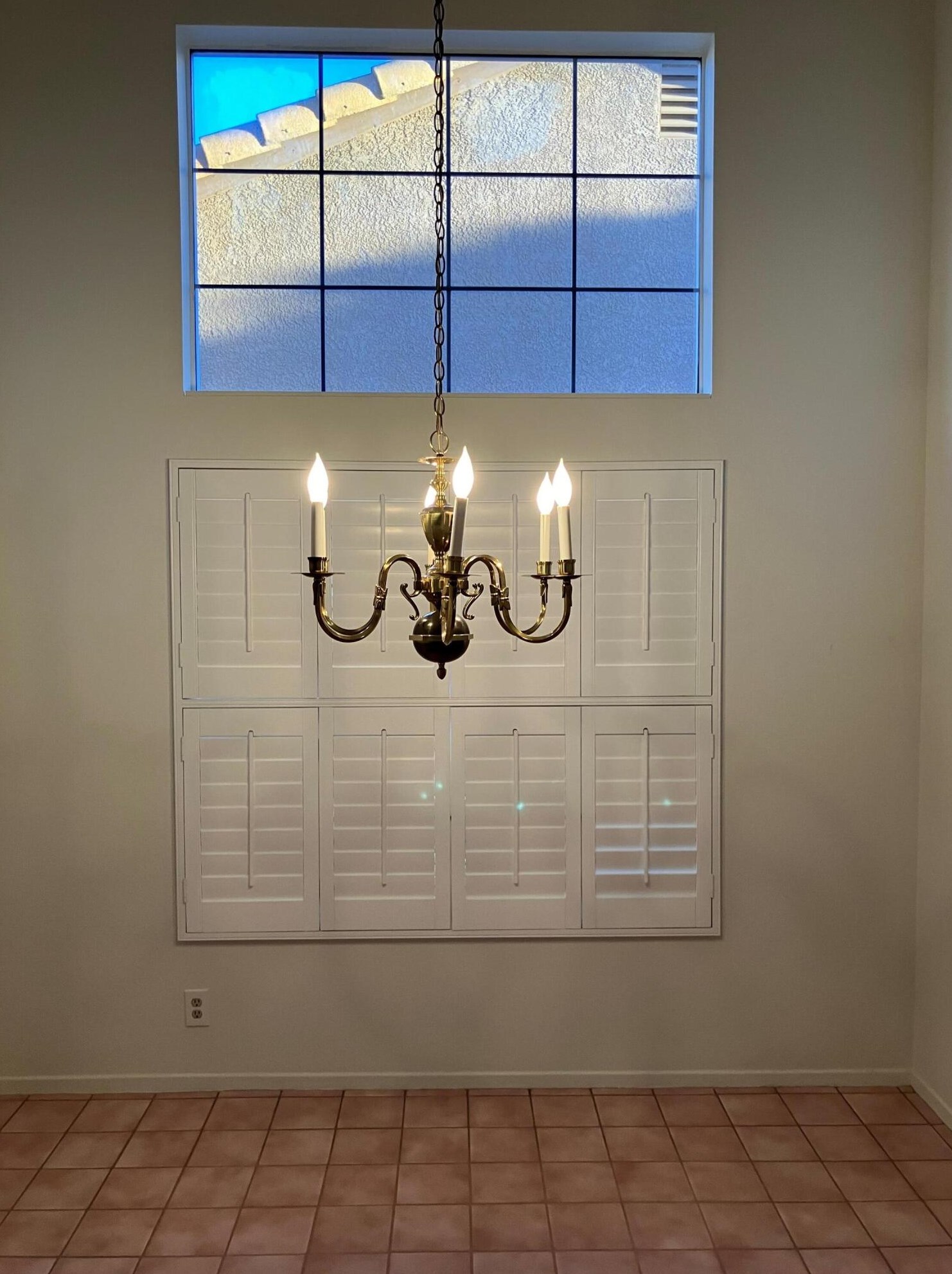 1308 Pleasant Valley Ave, Banning CA  92220-5431 exterior