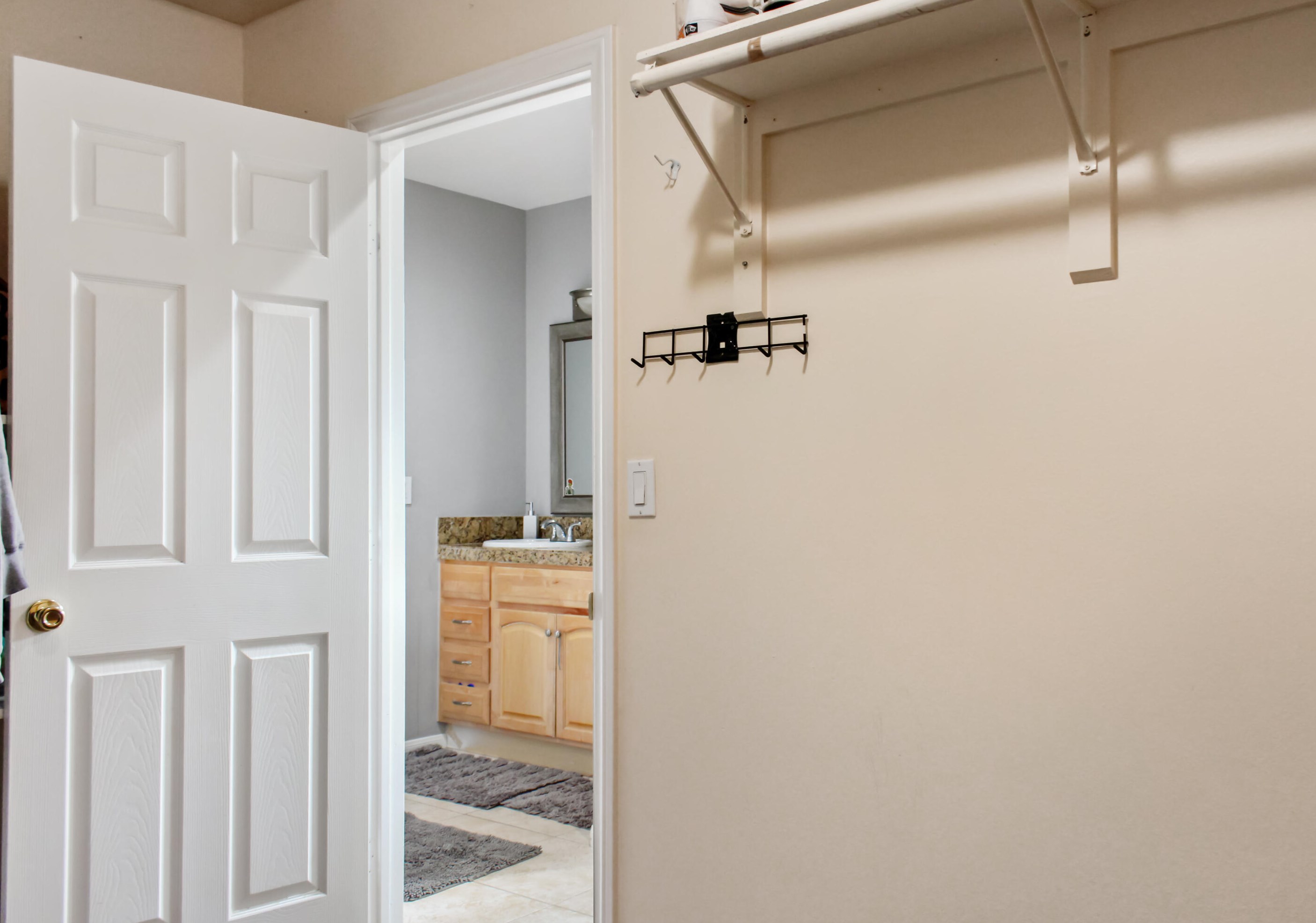 33300 Campus Ln, Cathedral City CA  92234-4675 exterior