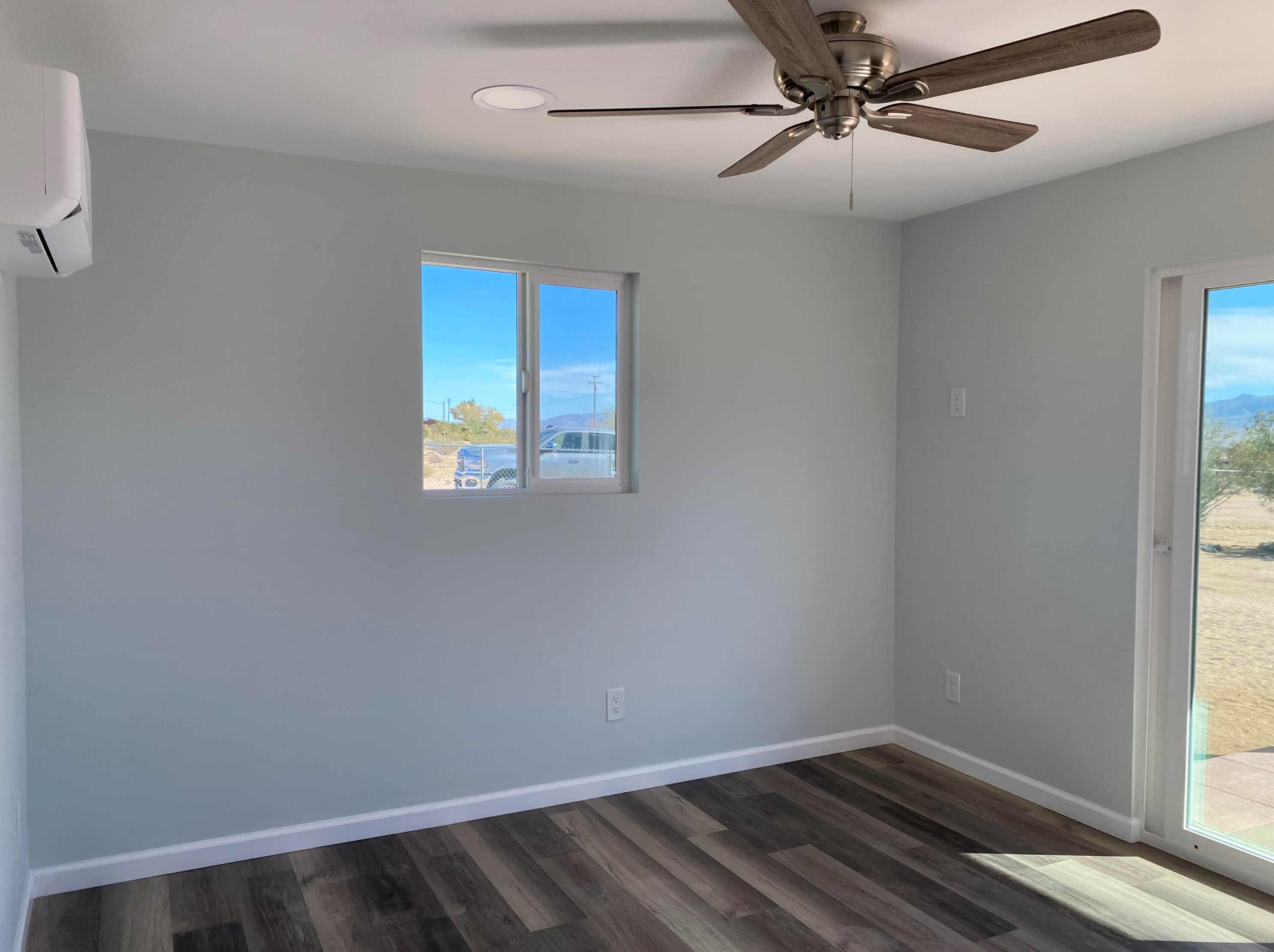 63136 Sunny Sands Dr, Joshua Tree CA  92252-3329 exterior