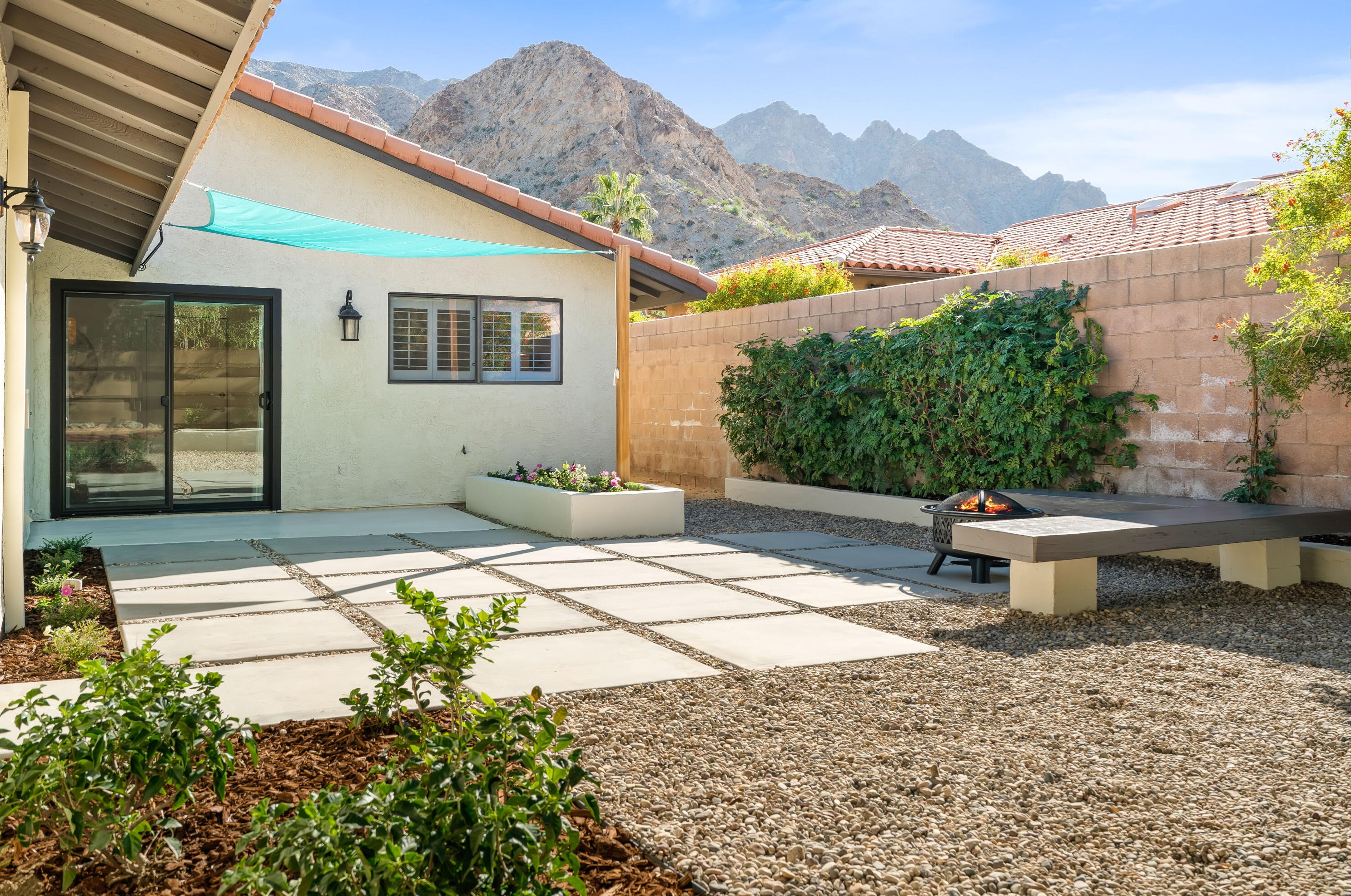 54945 Avenida Vallejo, La Quinta, CA 92253