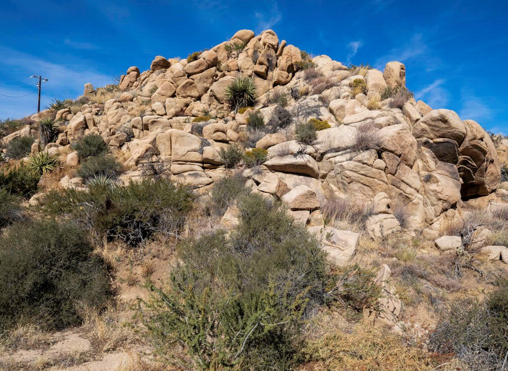 5230 Puente Ct, Yucca Valley CA  92284-2028 exterior