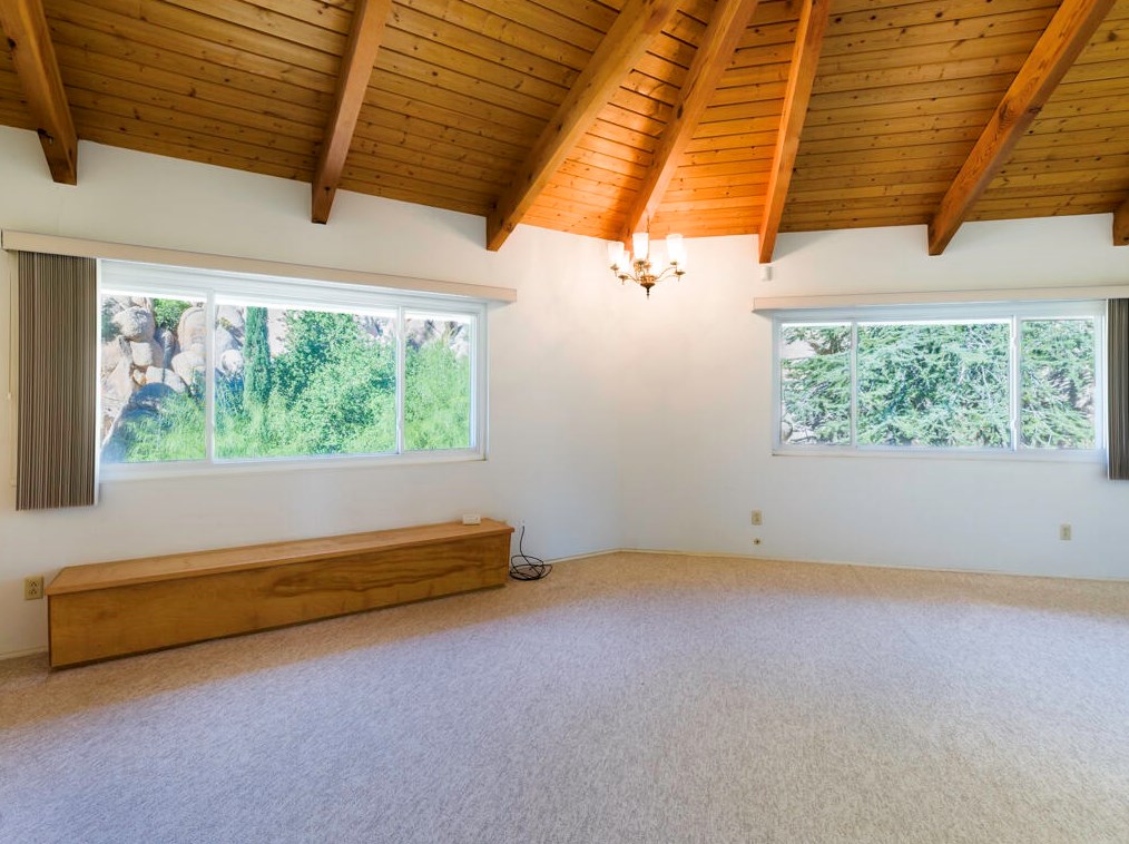 5230 Puente Ct, Yucca Valley CA  92284-2028 exterior