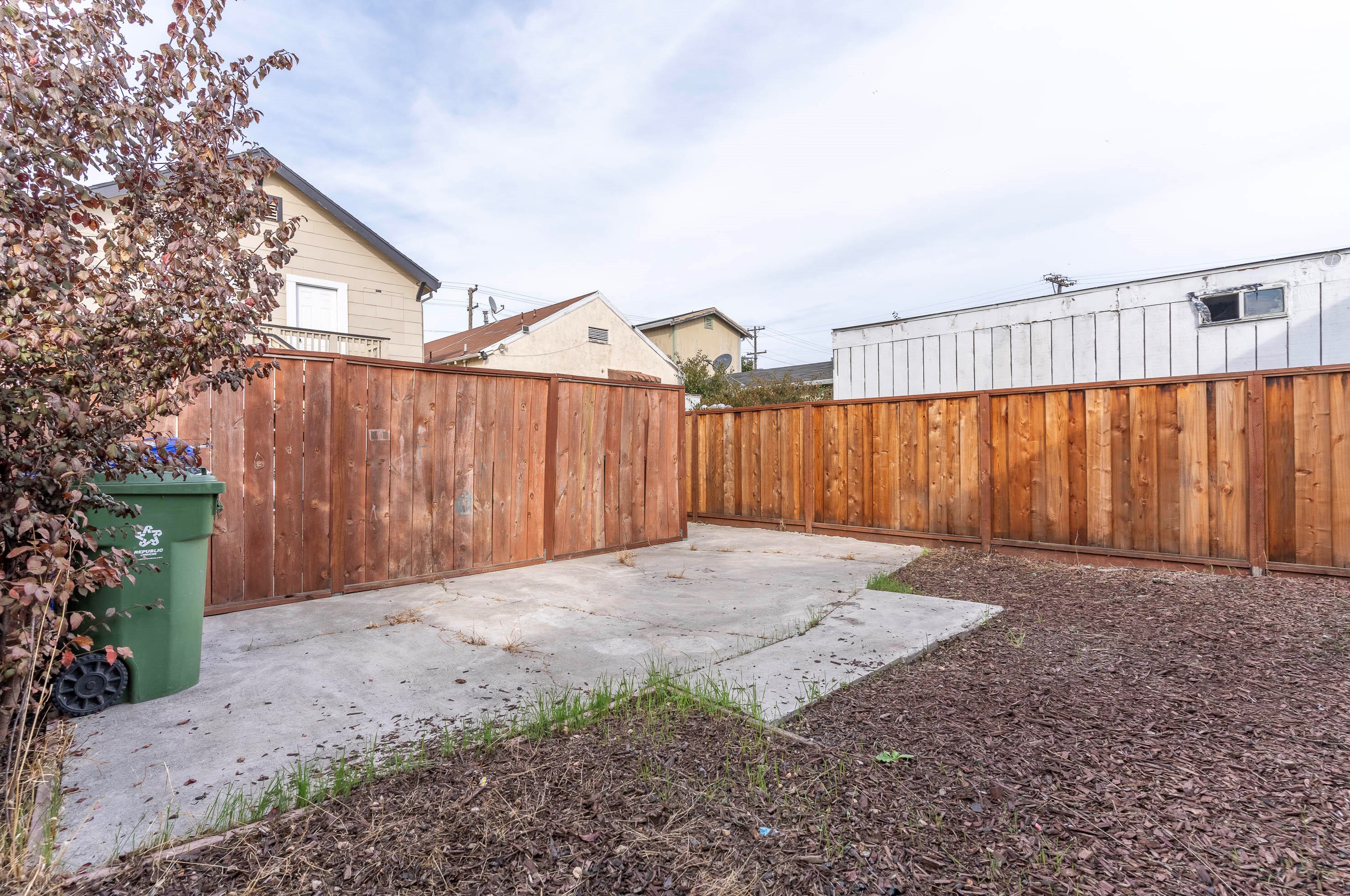 1918 Roosevelt Ave, Richmond CA  94801-2839 exterior