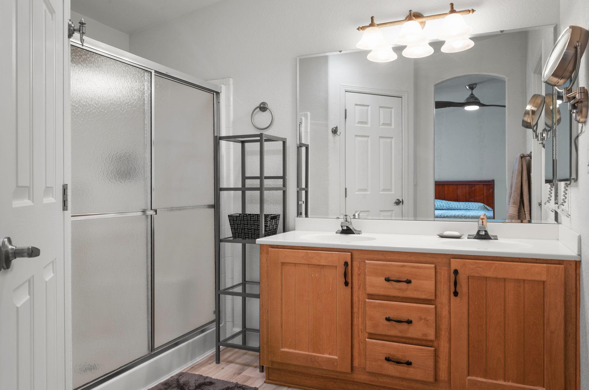 204 Avenida Orontes, Cathedral City CA  92234-1539 exterior
