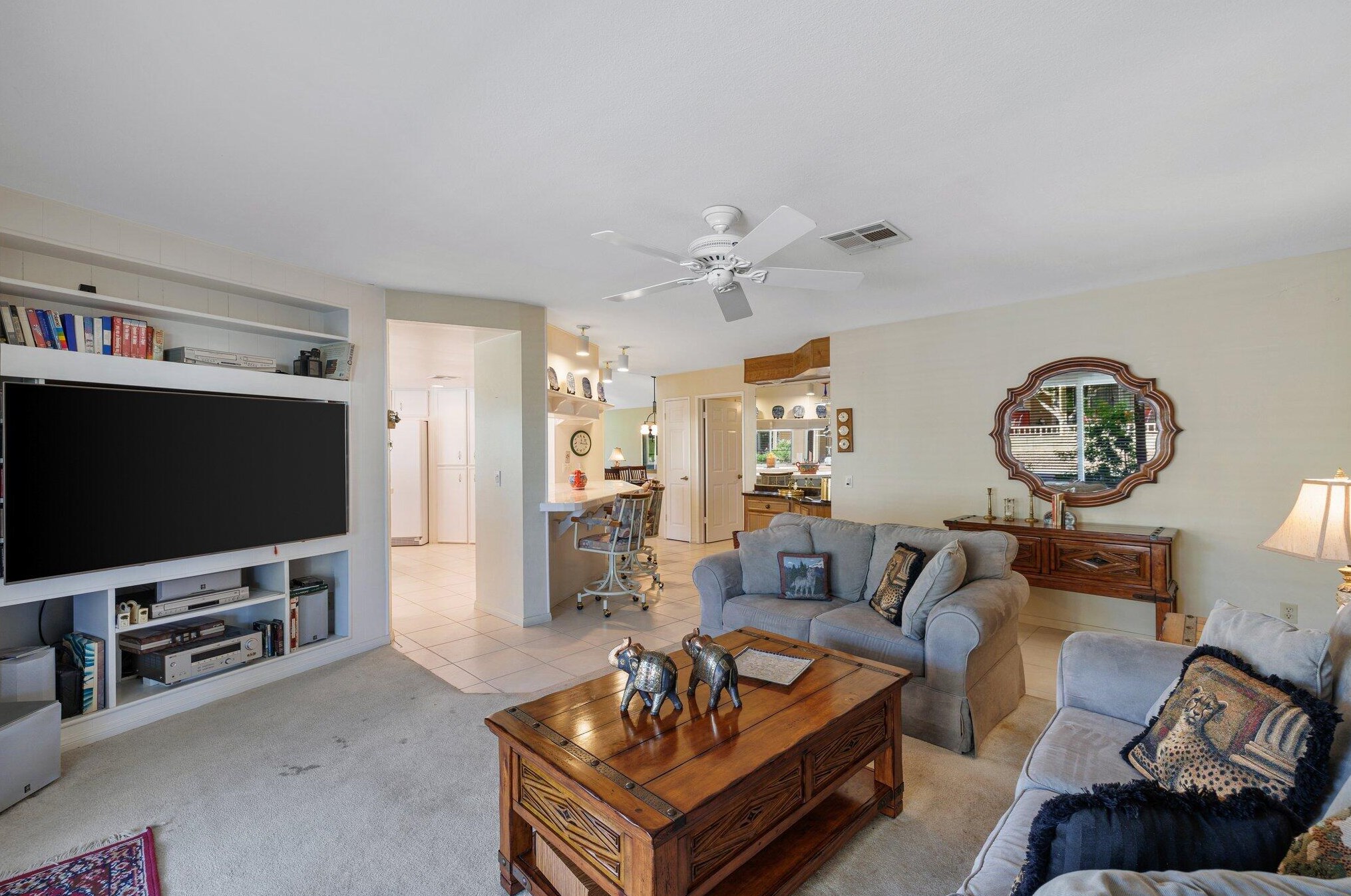 73450 Country Club Dr, Palm Desert CA  92260-8601 exterior