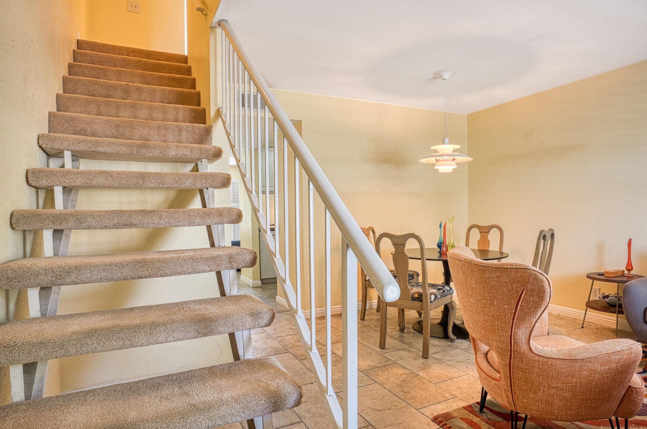 7 Lakeview Cir, Cathedral City CA  92234-6056 exterior
