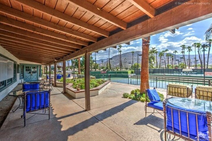 15 Torremolinos Dr, Rancho Mirage CA  92270-4838 exterior