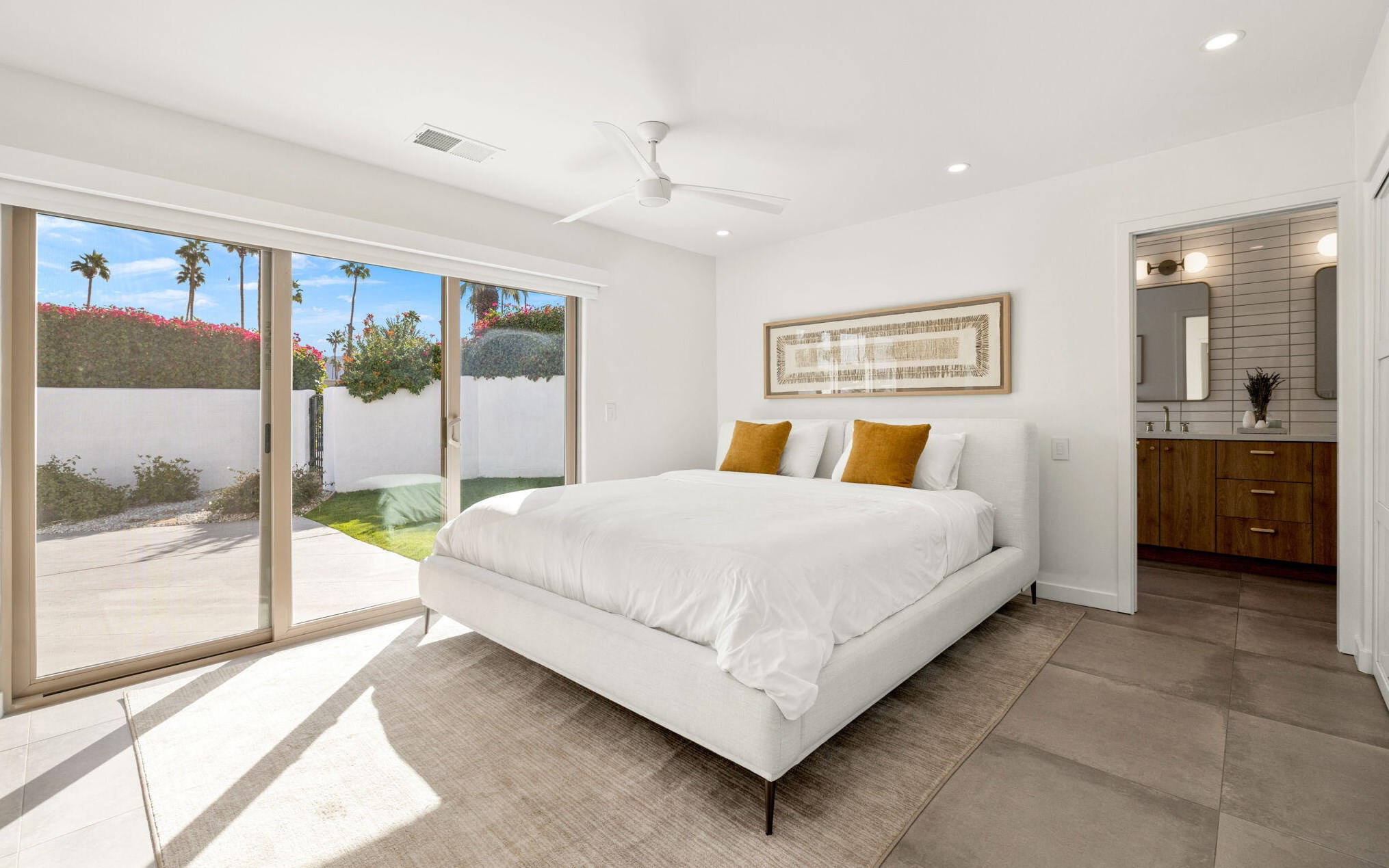 47946 Silver Spur Trl, Palm Desert CA  92260-6117 exterior