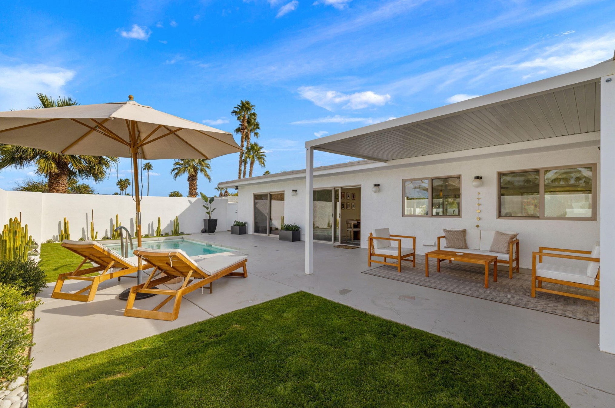 47946 Silver Spur Trl, Palm Desert CA  92260-6117 exterior