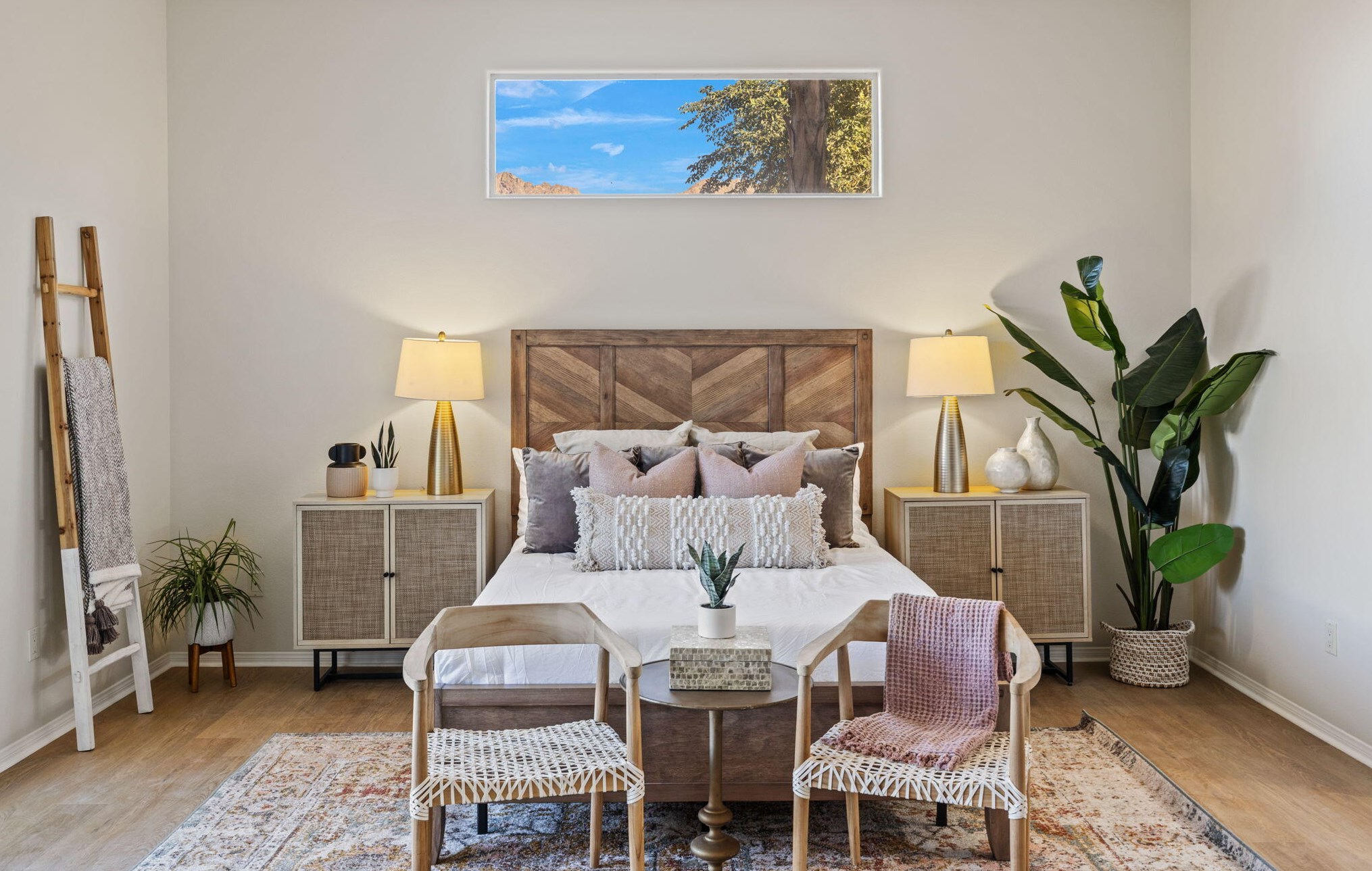 54450 Avenida Alvarado, La Quinta CA  92253-3690 exterior