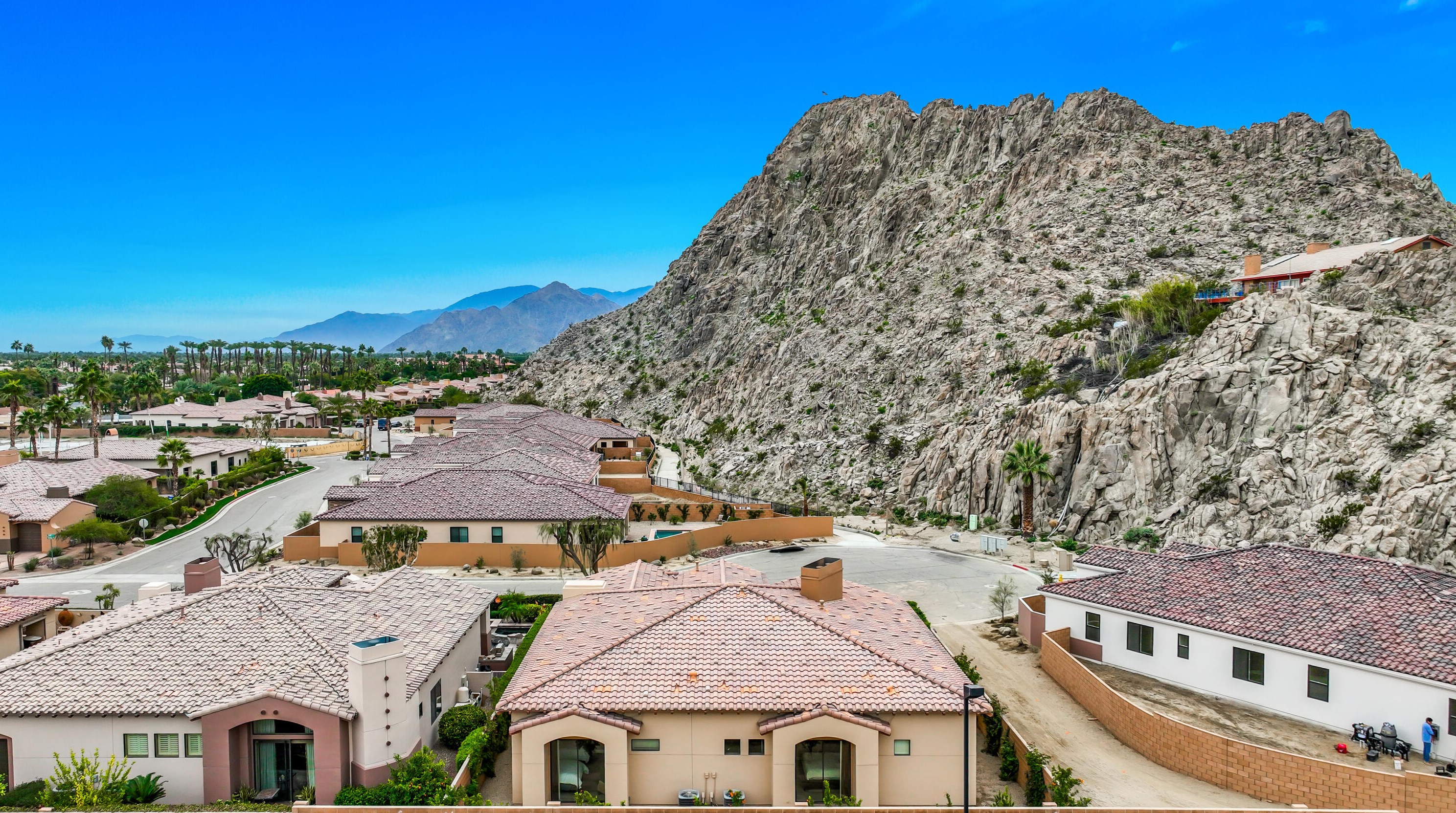 78320 Clarke Ct, La Quinta CA  92253-2213 exterior