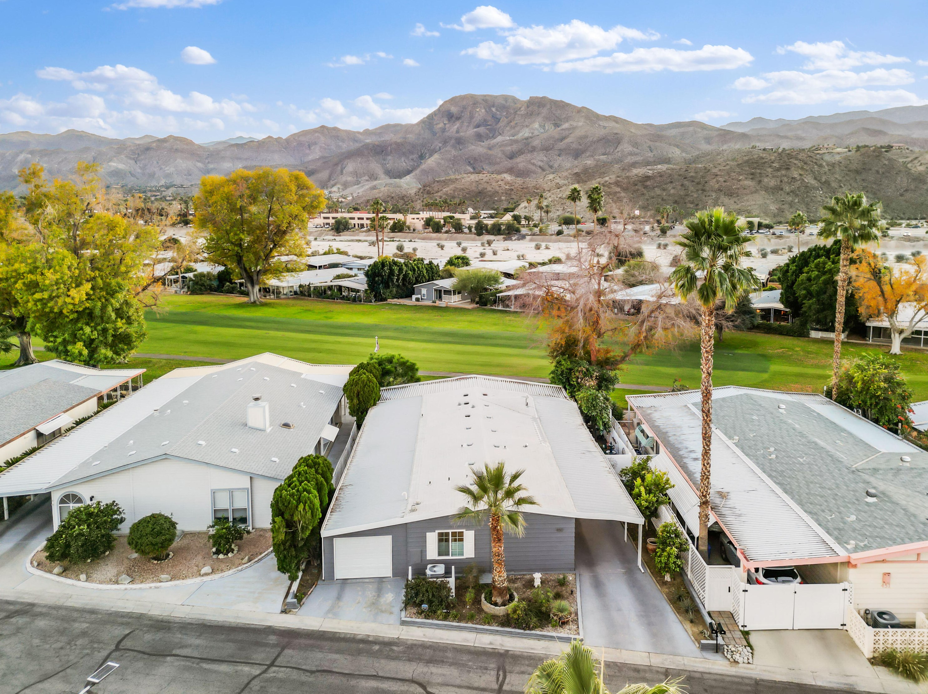 450 Paseo Perdido, Cathedral City CA  92234-1628 exterior