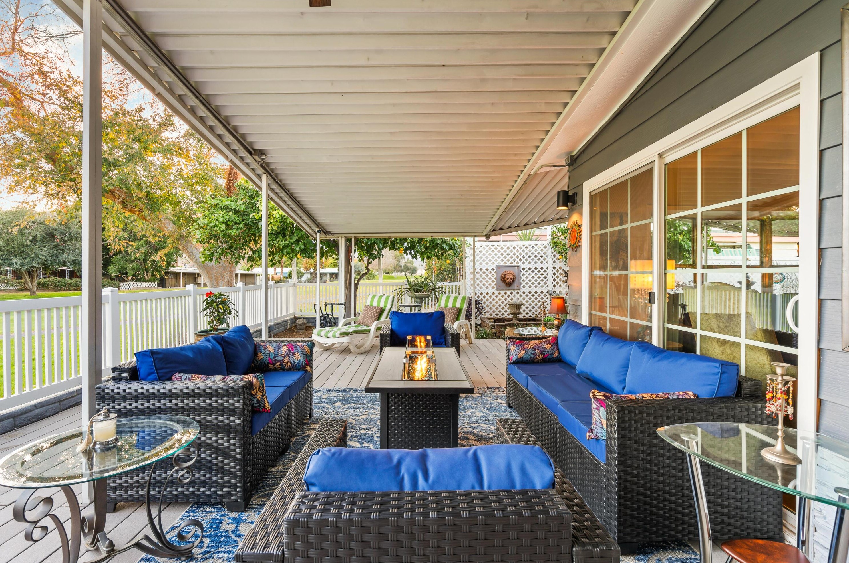450 Paseo Perdido, Cathedral City CA  92234-1628 exterior