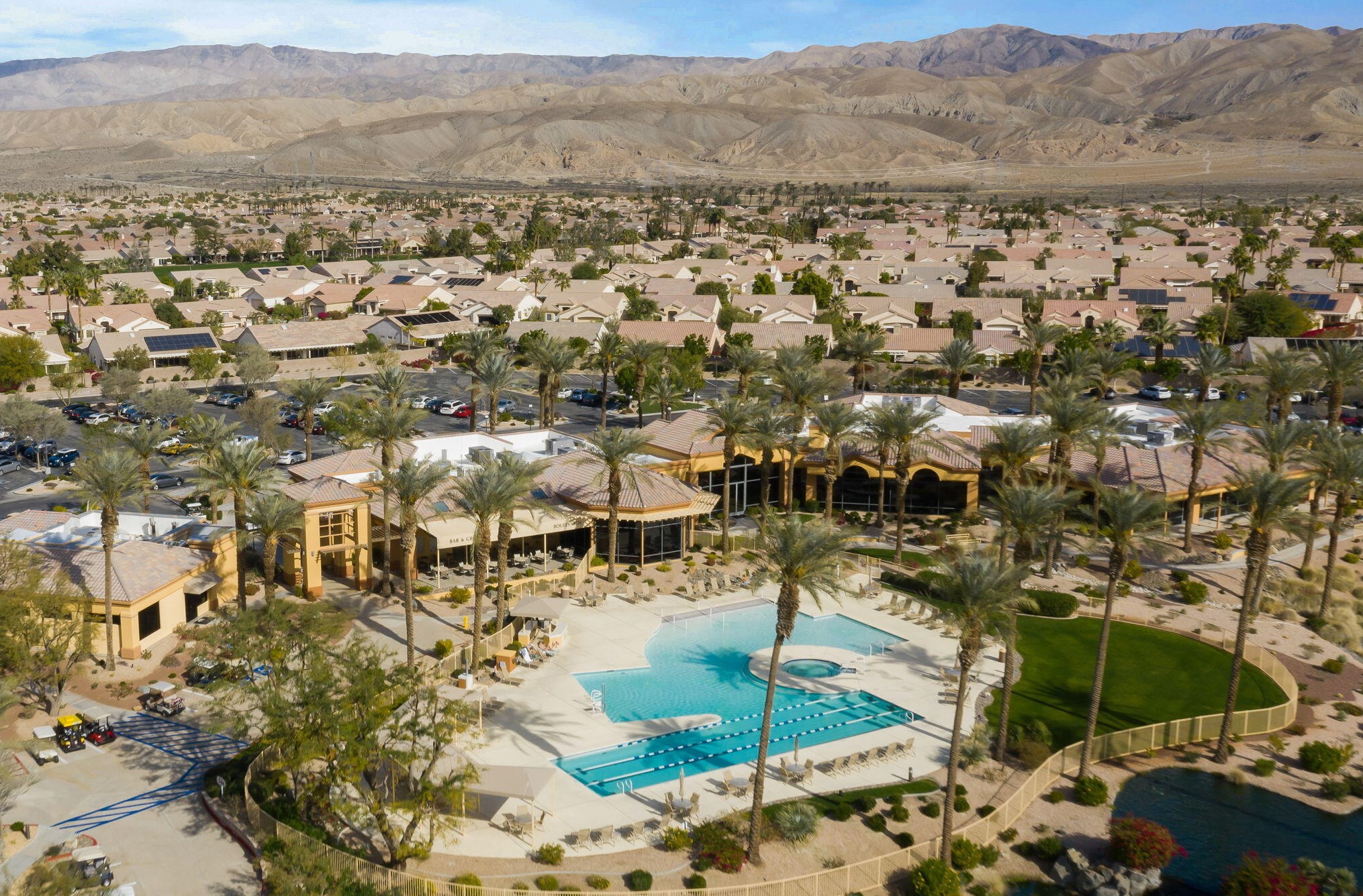 35897 Bramblewood Ave, Palm Desert CA  92211-2684 exterior
