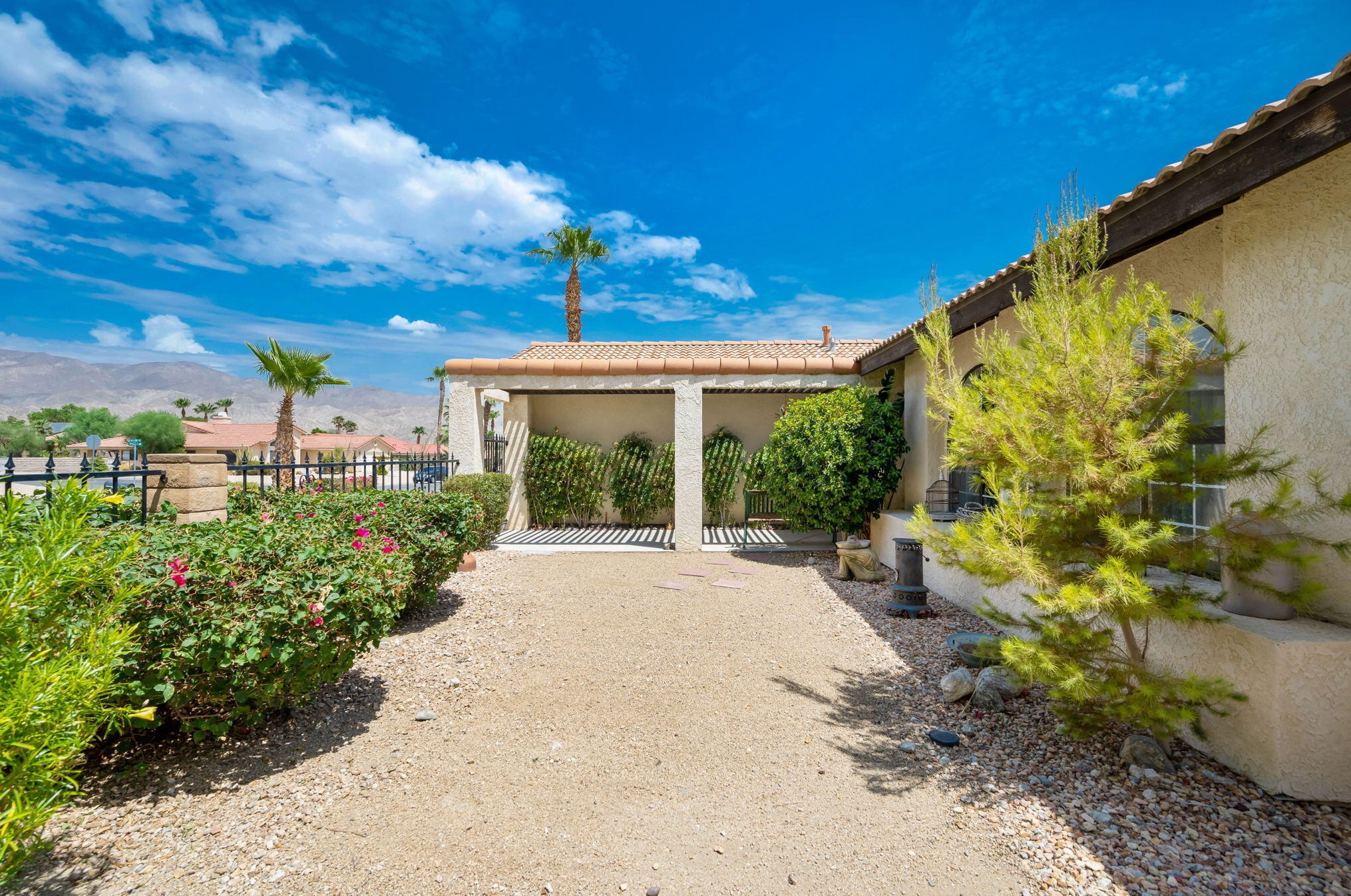 64329 Spyglass Ave, Desert Hot Springs CA  92240-1204 exterior