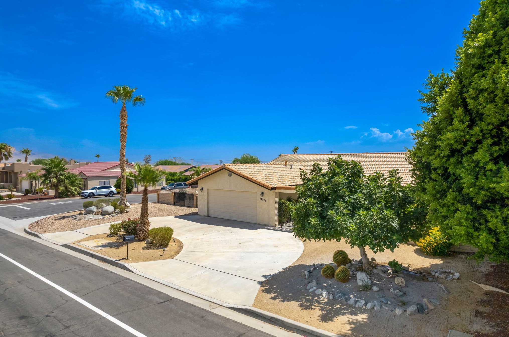 64329 Spyglass Ave, Desert Hot Springs CA  92240-1204 exterior