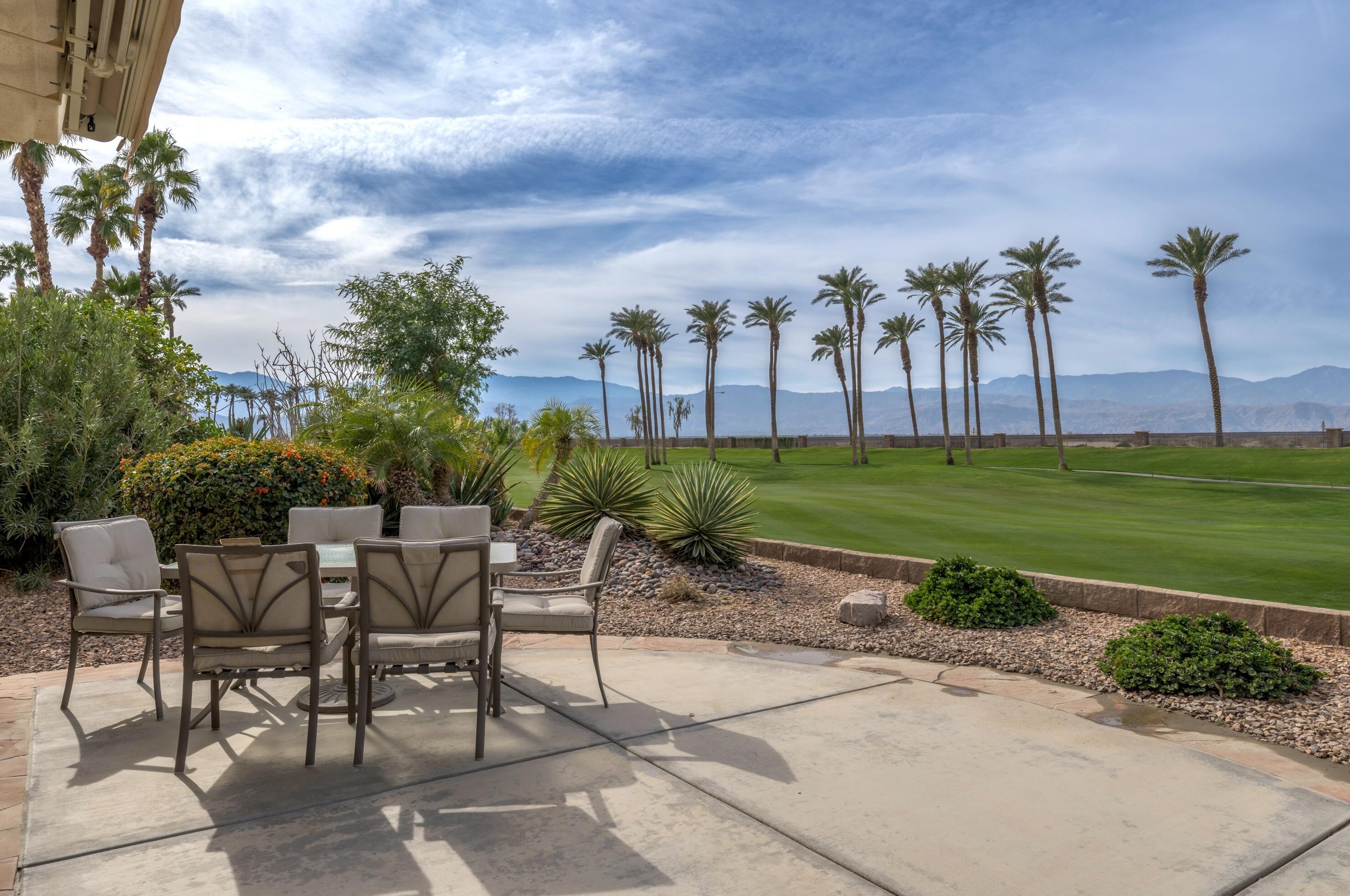 35127 Rosemont Dr, Palm Desert CA  92211-3742 exterior