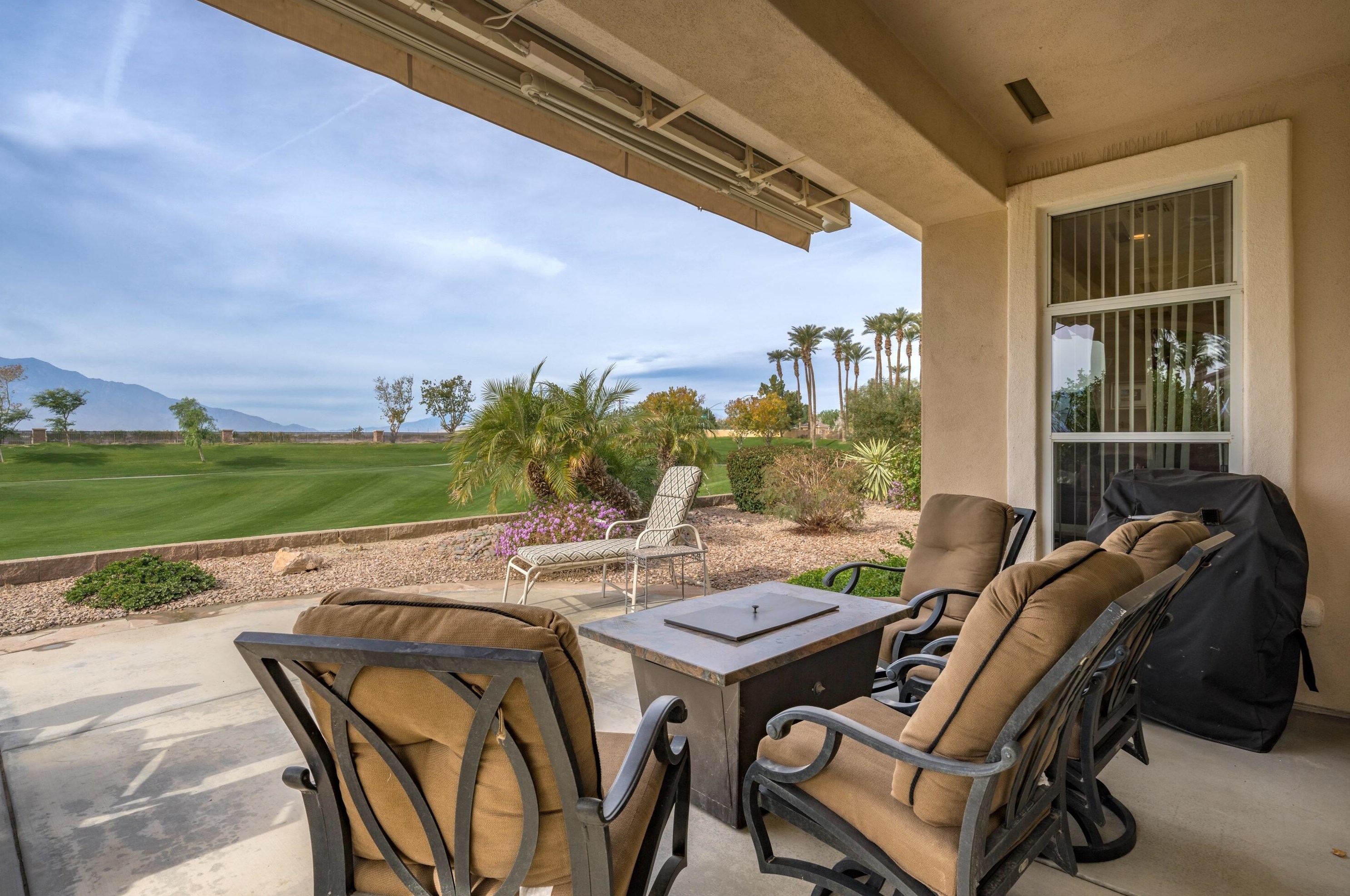 35127 Rosemont Dr, Palm Desert CA  92211-3742 exterior