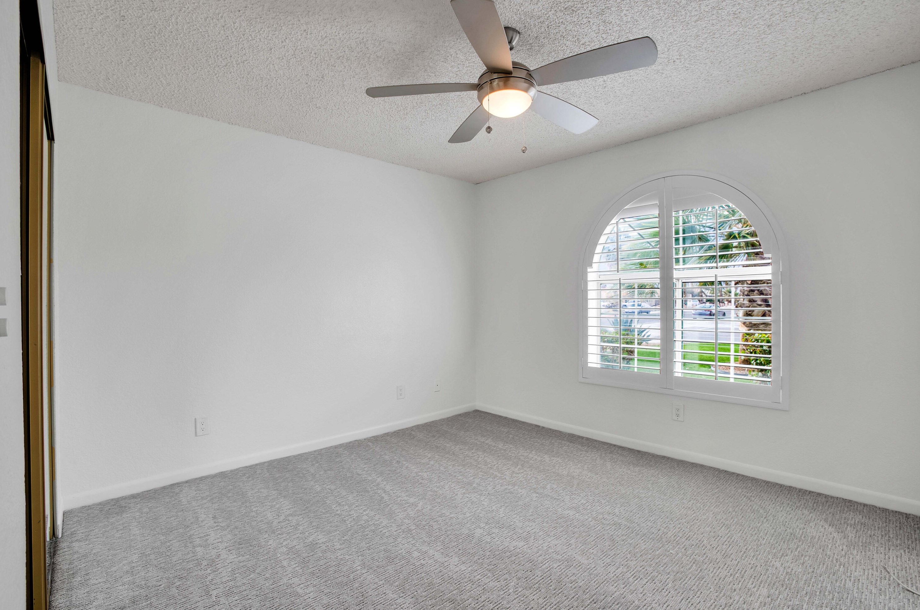 27820 Abril Dr, Cathedral City CA  92234-3410 exterior