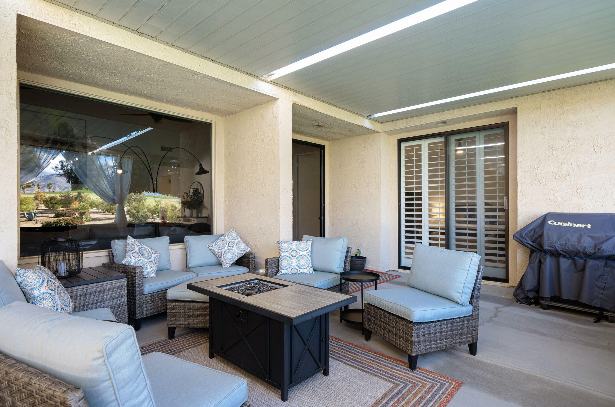 621 Hospitality Dr, Rancho Mirage CA  92270-1312 exterior