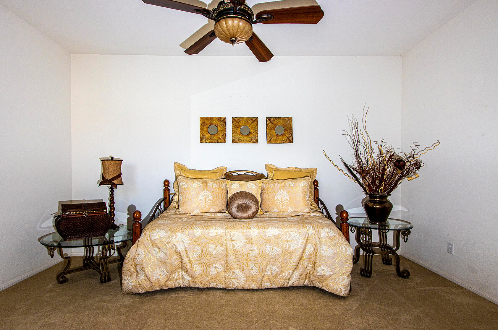 49489 Douglas St, Indio CA  92201-7538 exterior