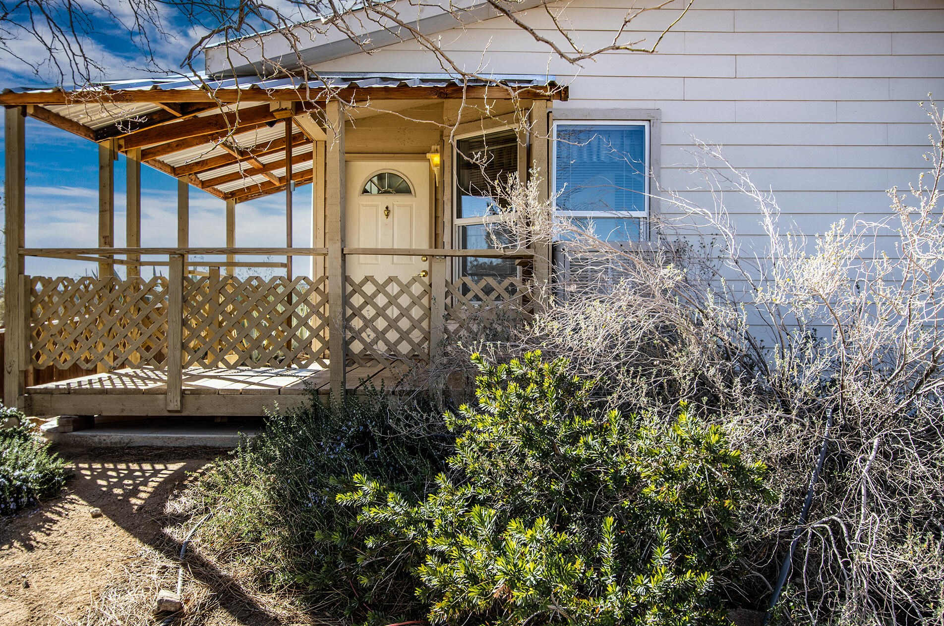 1959 Yetters Ln, Yucca Valley CA  exterior