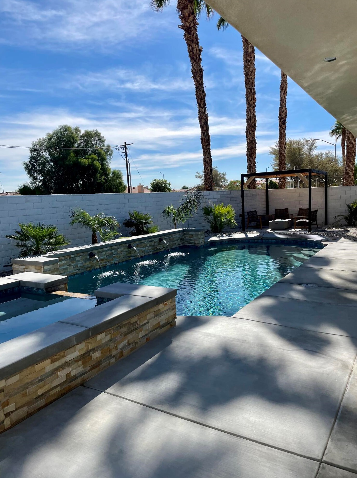 43244 Freesia Pl, Indio CA  92201-8947 exterior