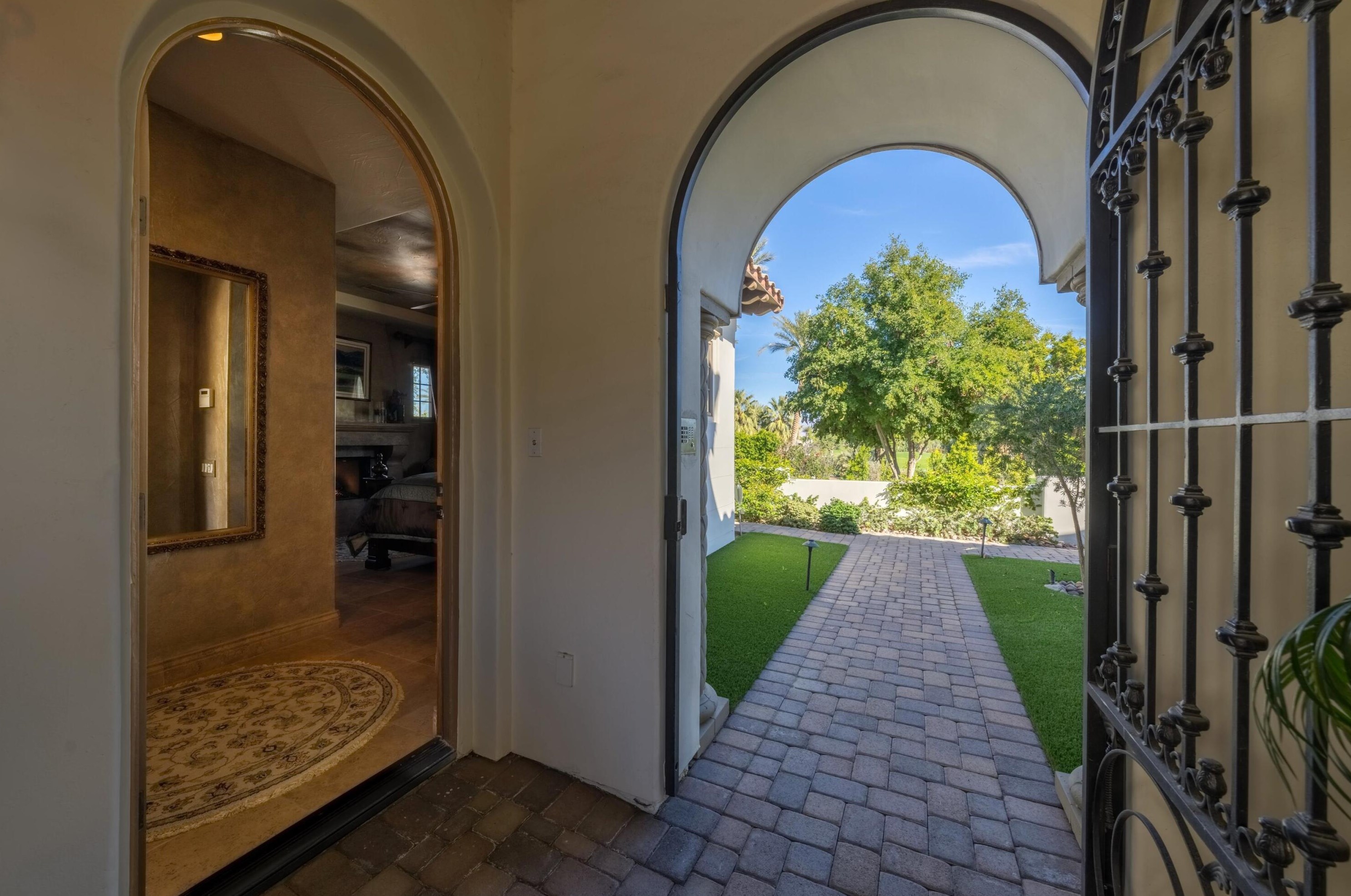 81329 Andalusia, La Quinta CA  92253-8221 exterior