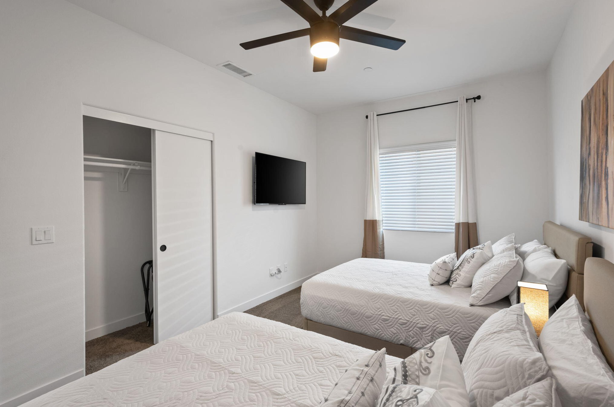 13236 Del Ray Ln, Desert Hot Springs CA  92240-5531 exterior