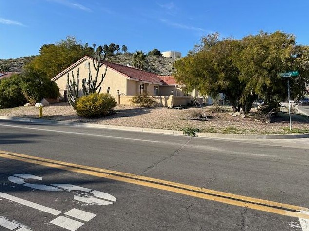 8581 Annandale Ave, Desert Hot Springs CA  92240-1412 exterior
