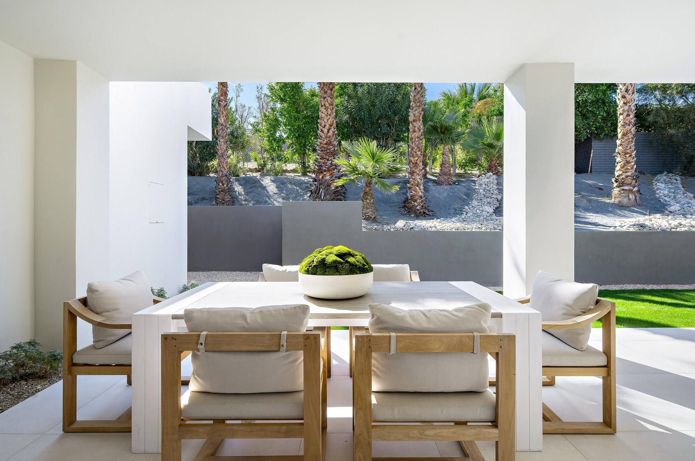 70345 Pecos Rd, Rancho Mirage CA  92270-3415 exterior