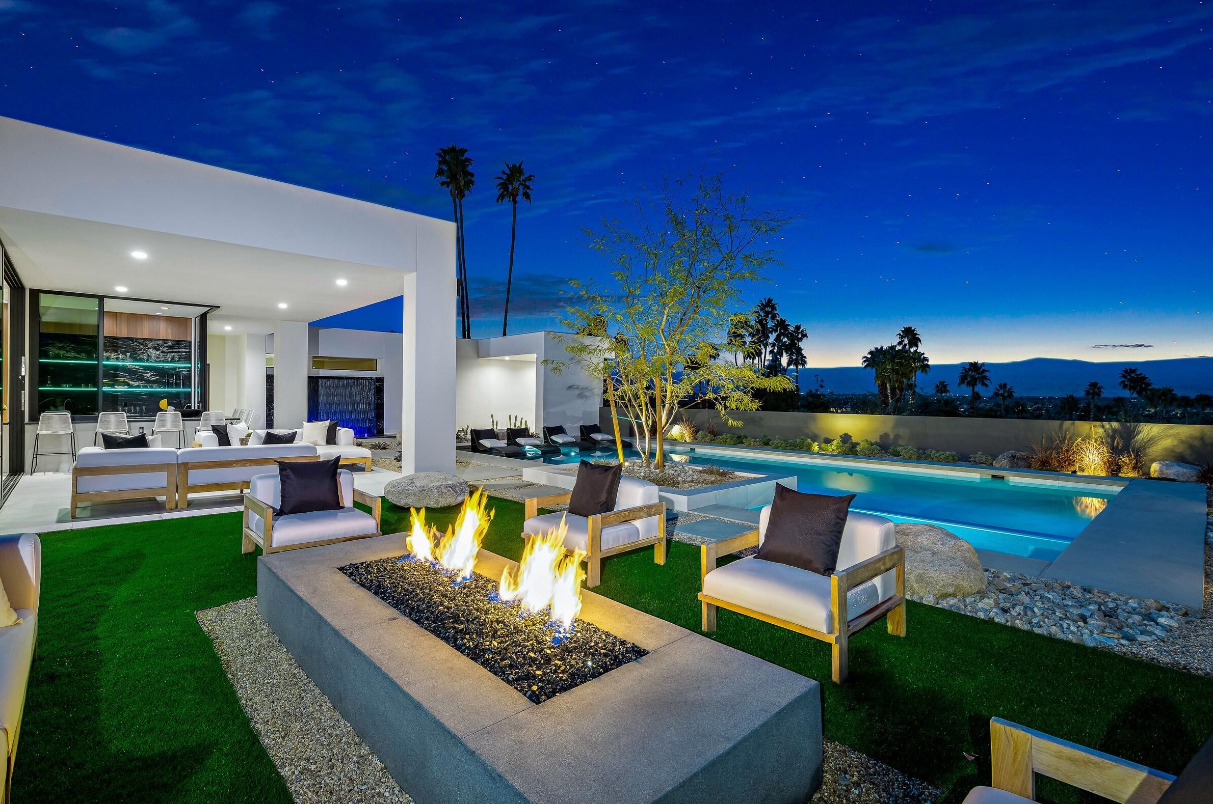 70345 Pecos Rd, Rancho Mirage CA  92270-3415 exterior
