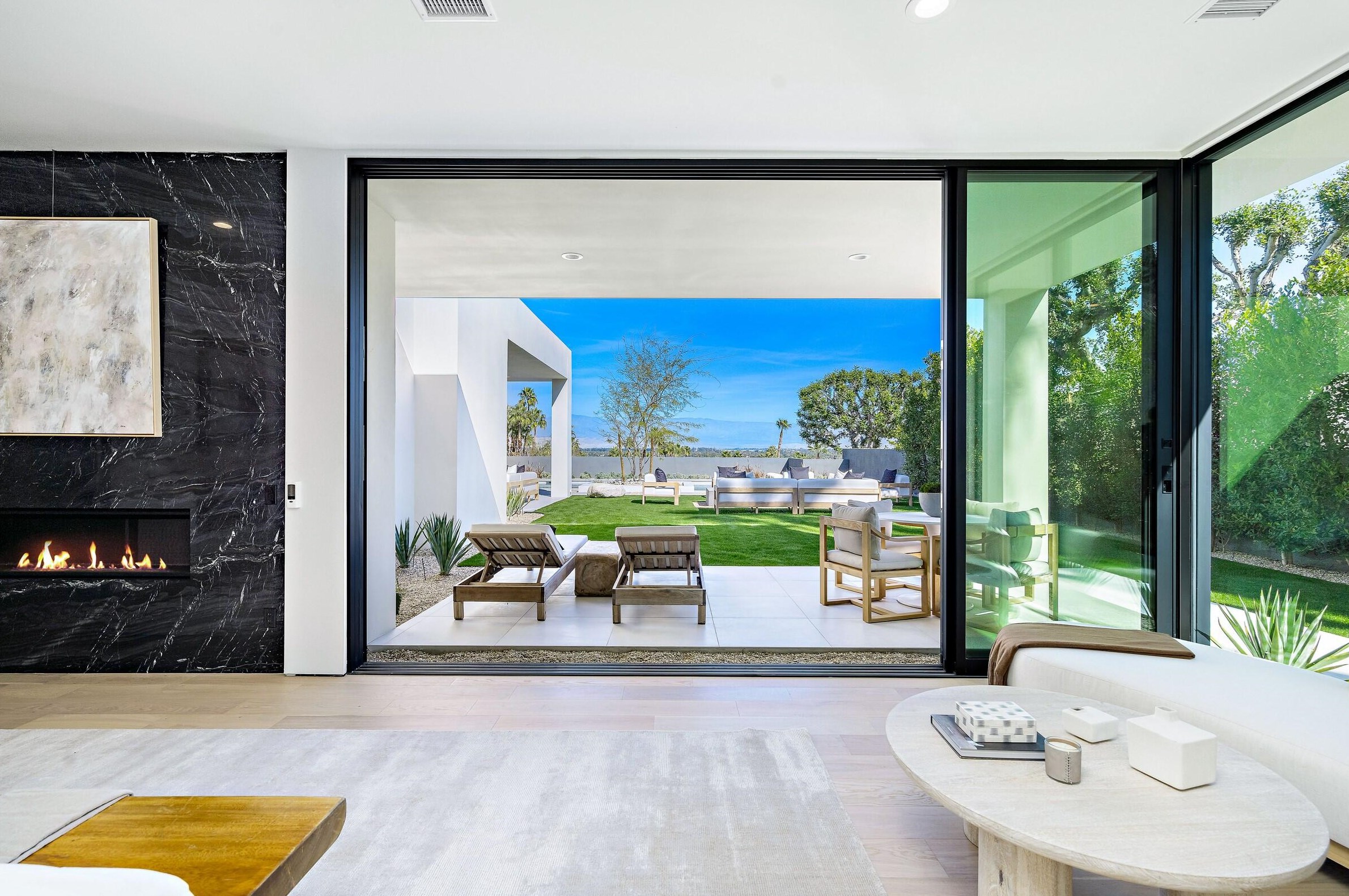 70345 Pecos Rd, Rancho Mirage CA  92270-3415 exterior