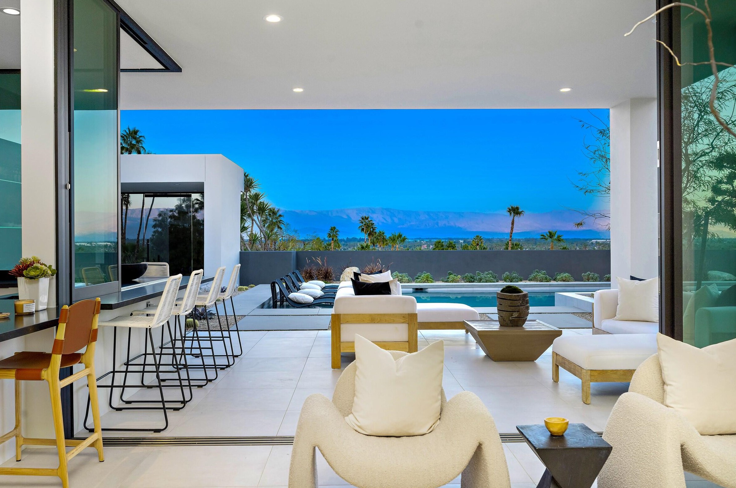 70345 Pecos Rd, Rancho Mirage CA  92270-3415 exterior
