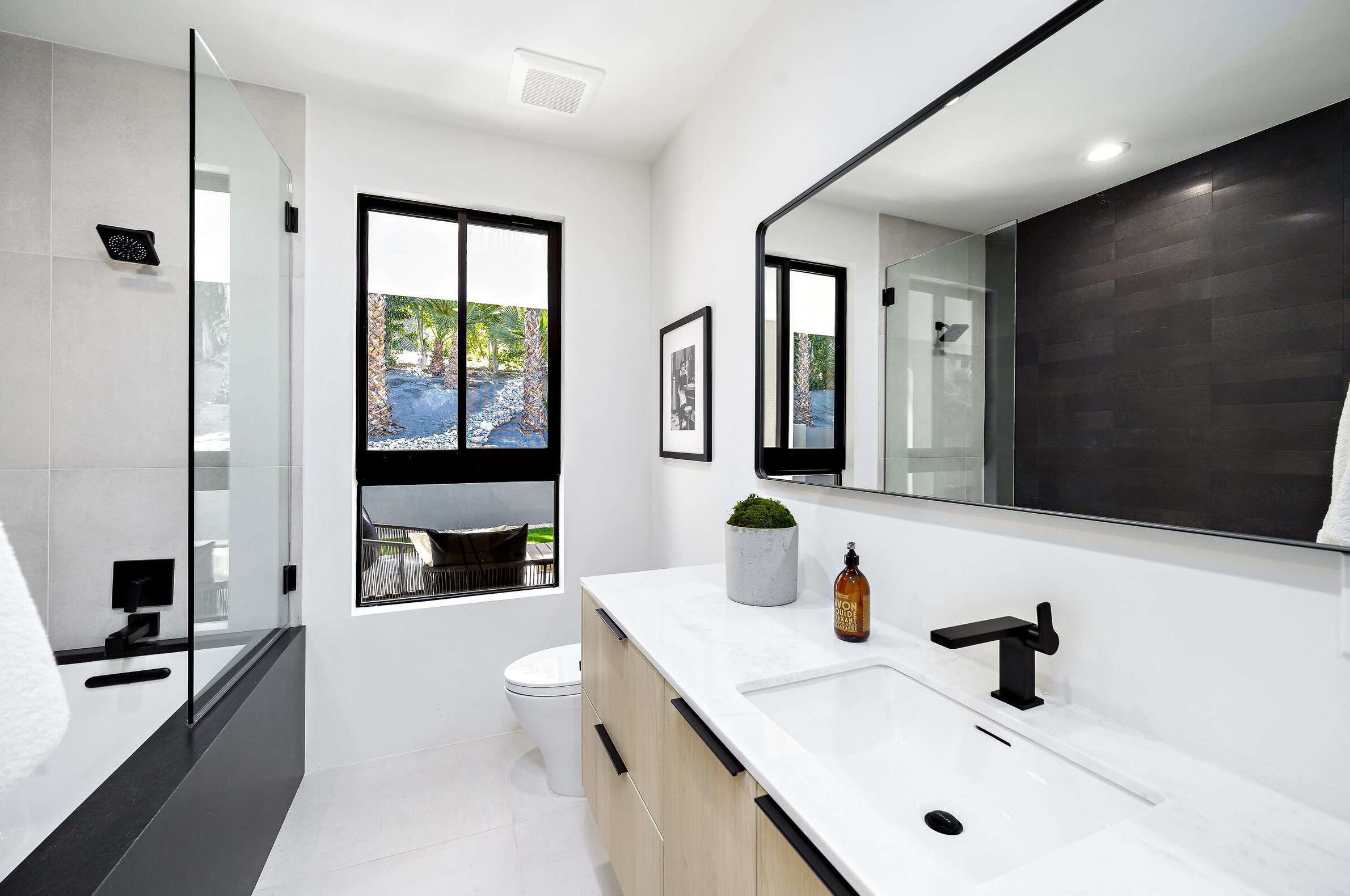70345 Pecos Rd, Rancho Mirage CA  92270-3415 exterior