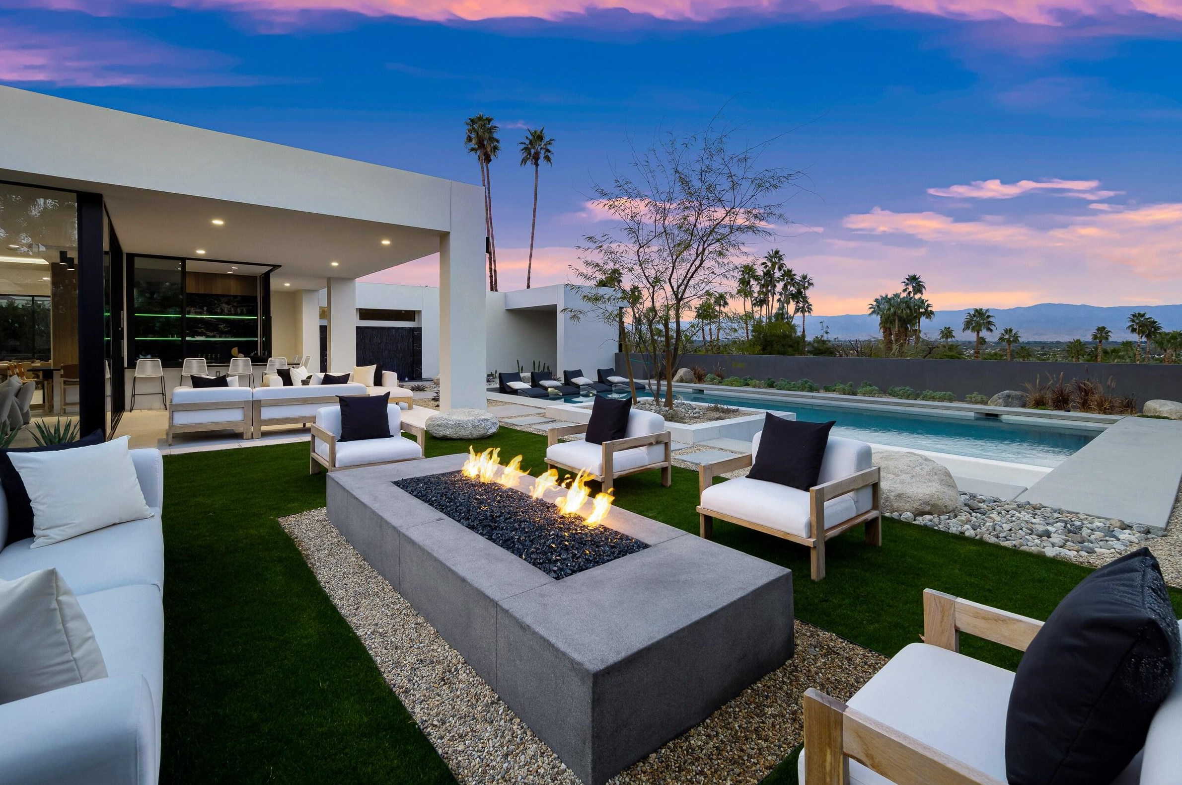 70345 Pecos Rd, Rancho Mirage CA  92270-3415 exterior