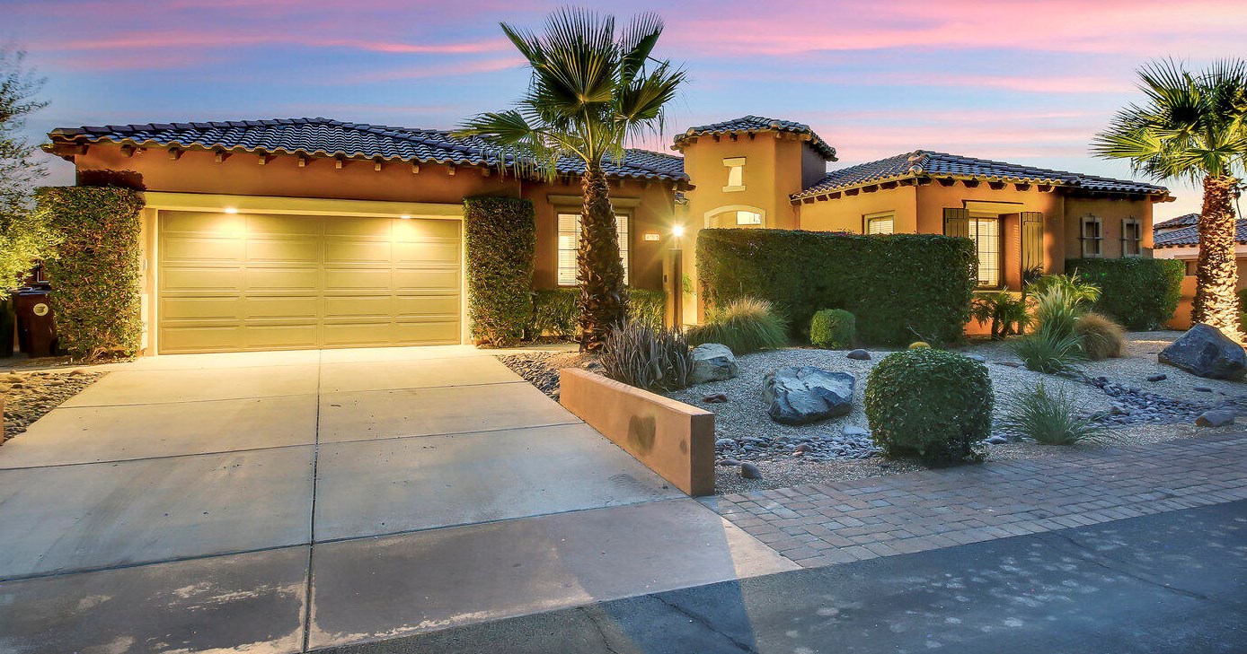 48573 Cascade St, Indio CA  92201-8472 exterior