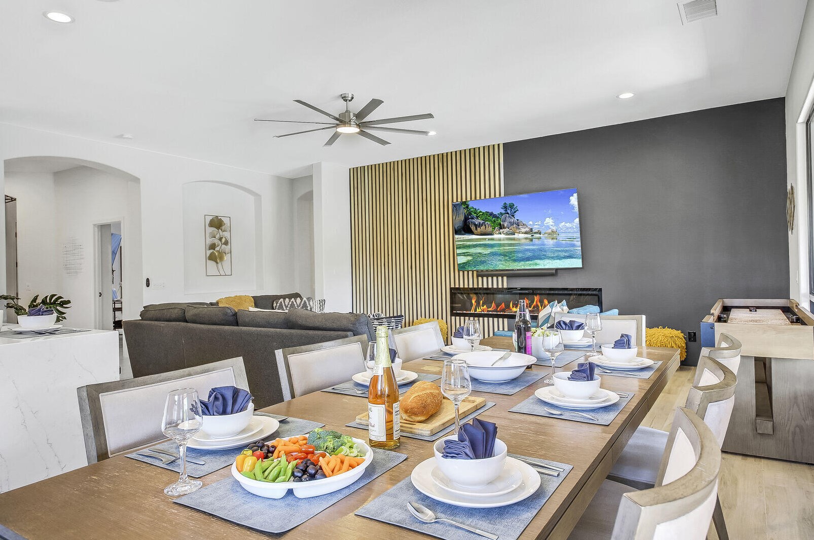 48573 Cascade St, Indio CA  92201-8472 exterior