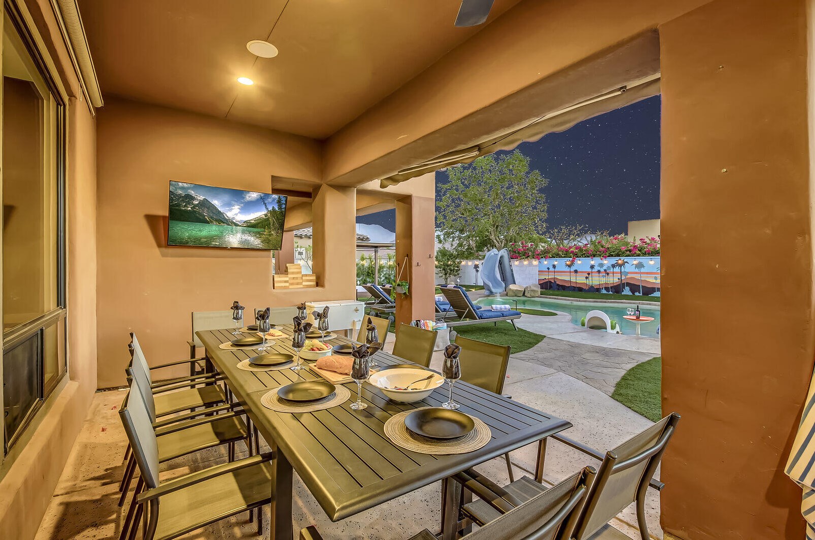 48573 Cascade St, Indio CA  92201-8472 exterior