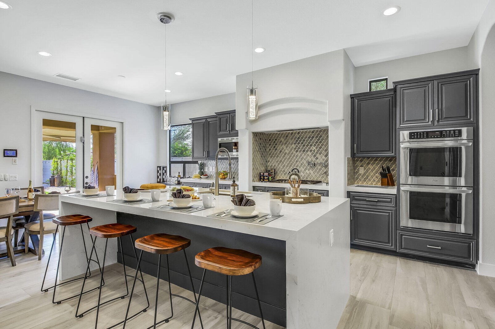 48573 Cascade St, Indio CA  92201-8472 exterior