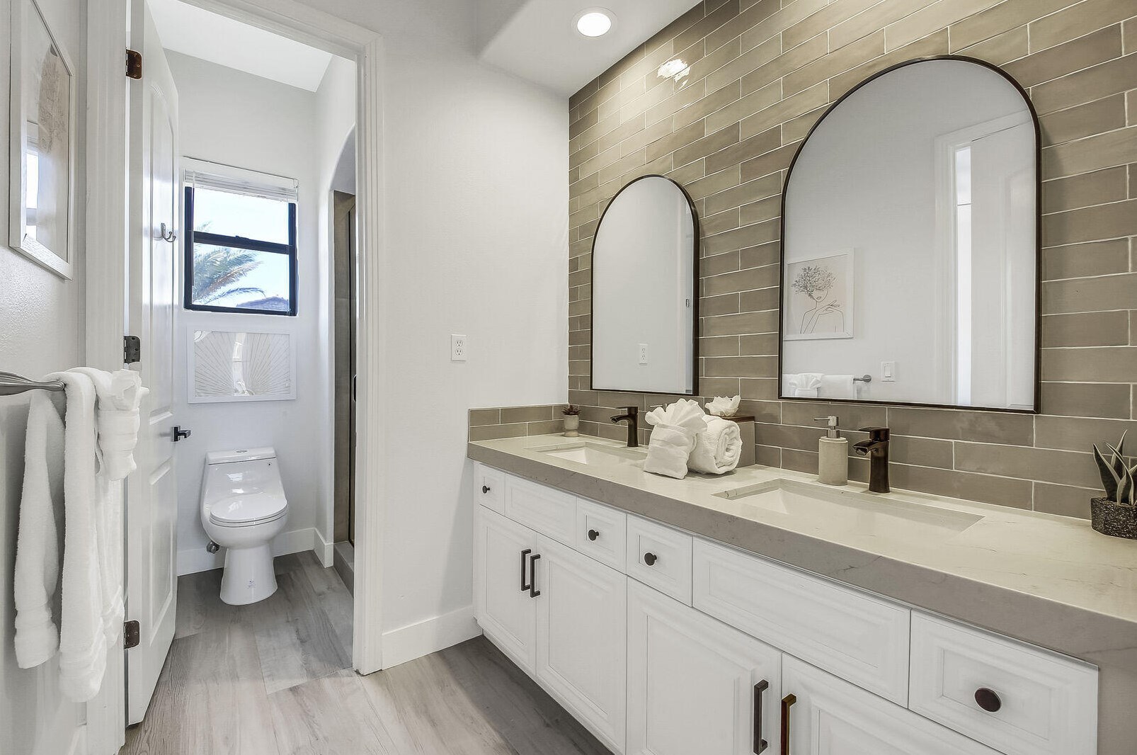 48573 Cascade St, Indio CA  92201-8472 exterior