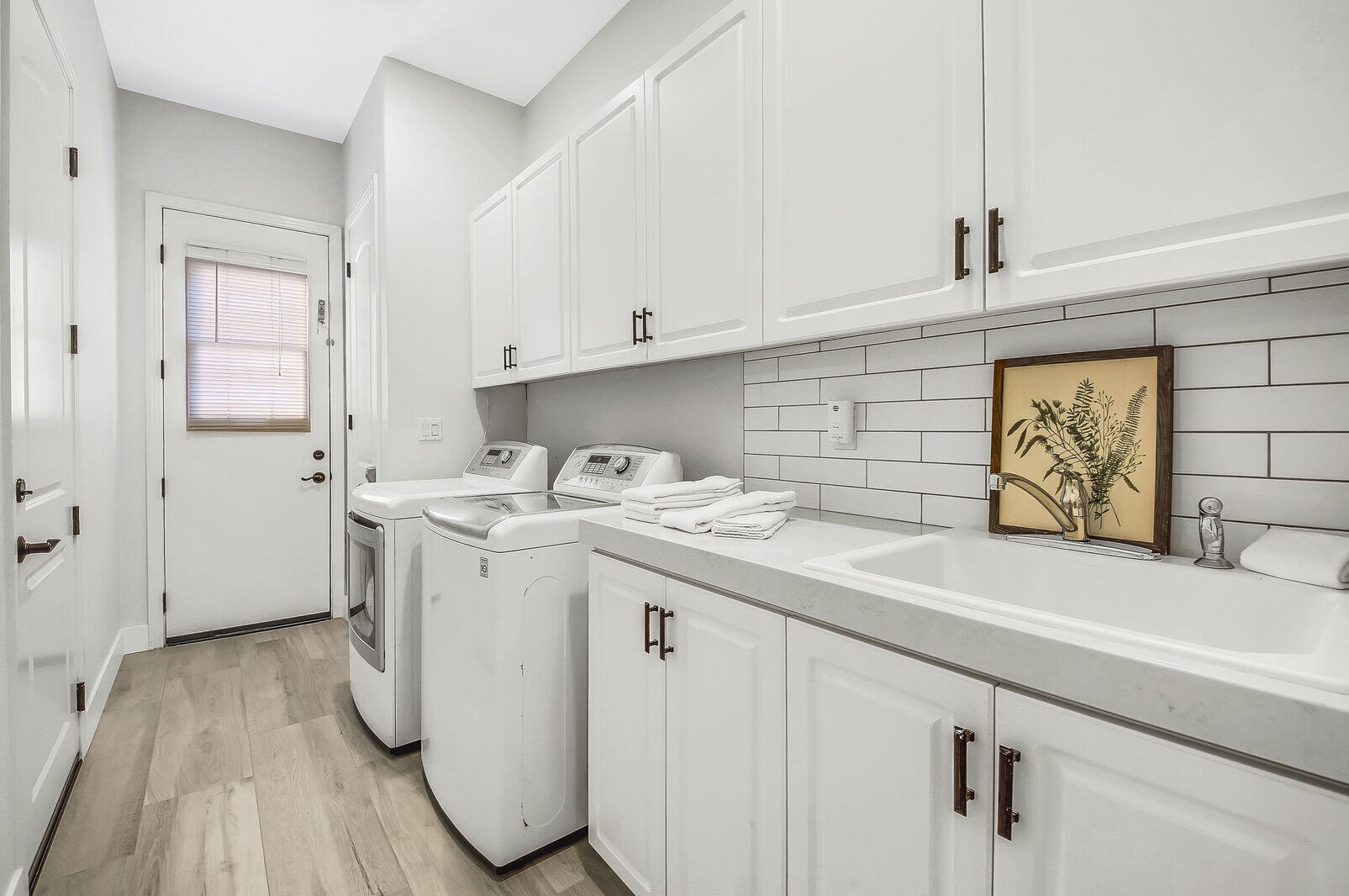 48573 Cascade St, Indio CA  92201-8472 exterior