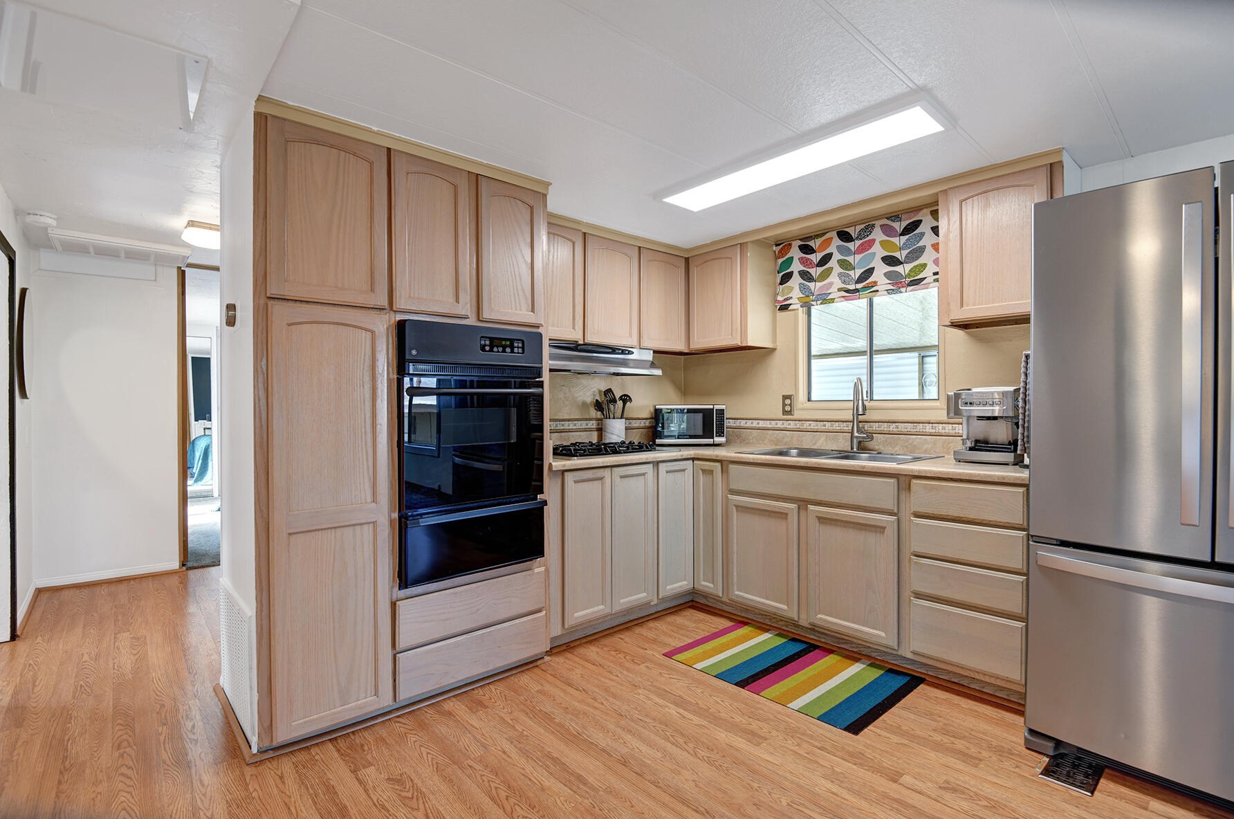 17 Circle A Dr, Palm Desert CA  92260-6400 exterior