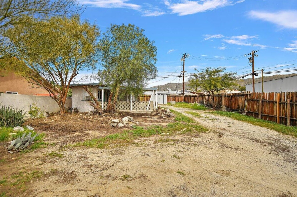 66452 Desert View Ave, Desert Hot Springs CA  92240-8512 exterior