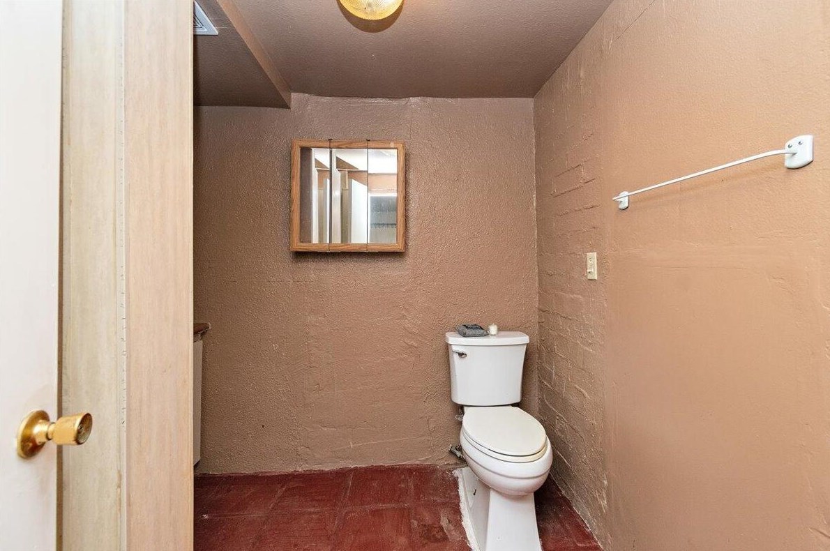 66452 Desert View Ave, Desert Hot Springs CA  92240-8512 exterior