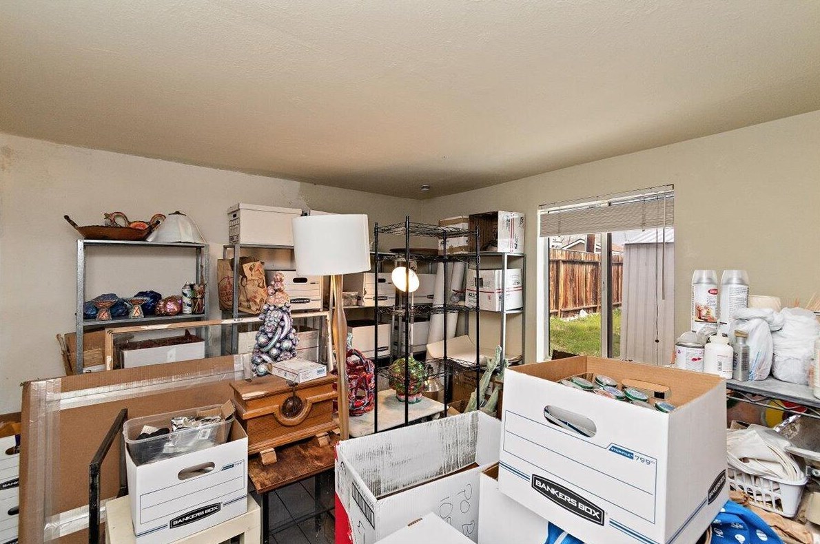 66452 Desert View Ave, Desert Hot Springs CA  92240-8512 exterior