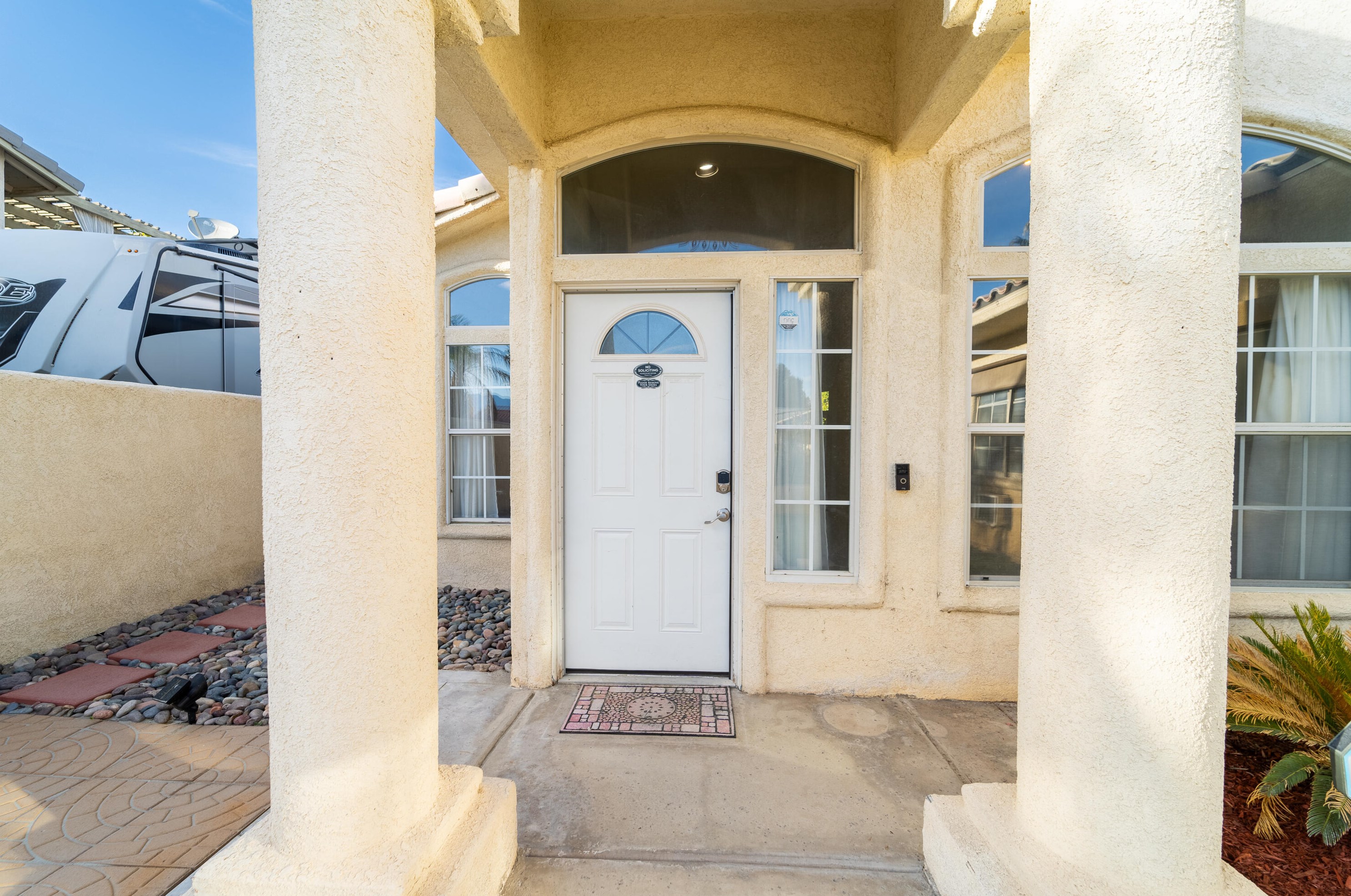 68110 Marina Rd, Cathedral City CA  92234-3651 exterior