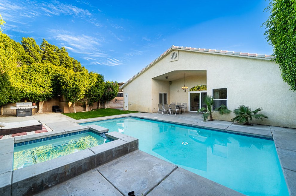 68110 Marina Rd, Cathedral City CA  92234-3651 exterior