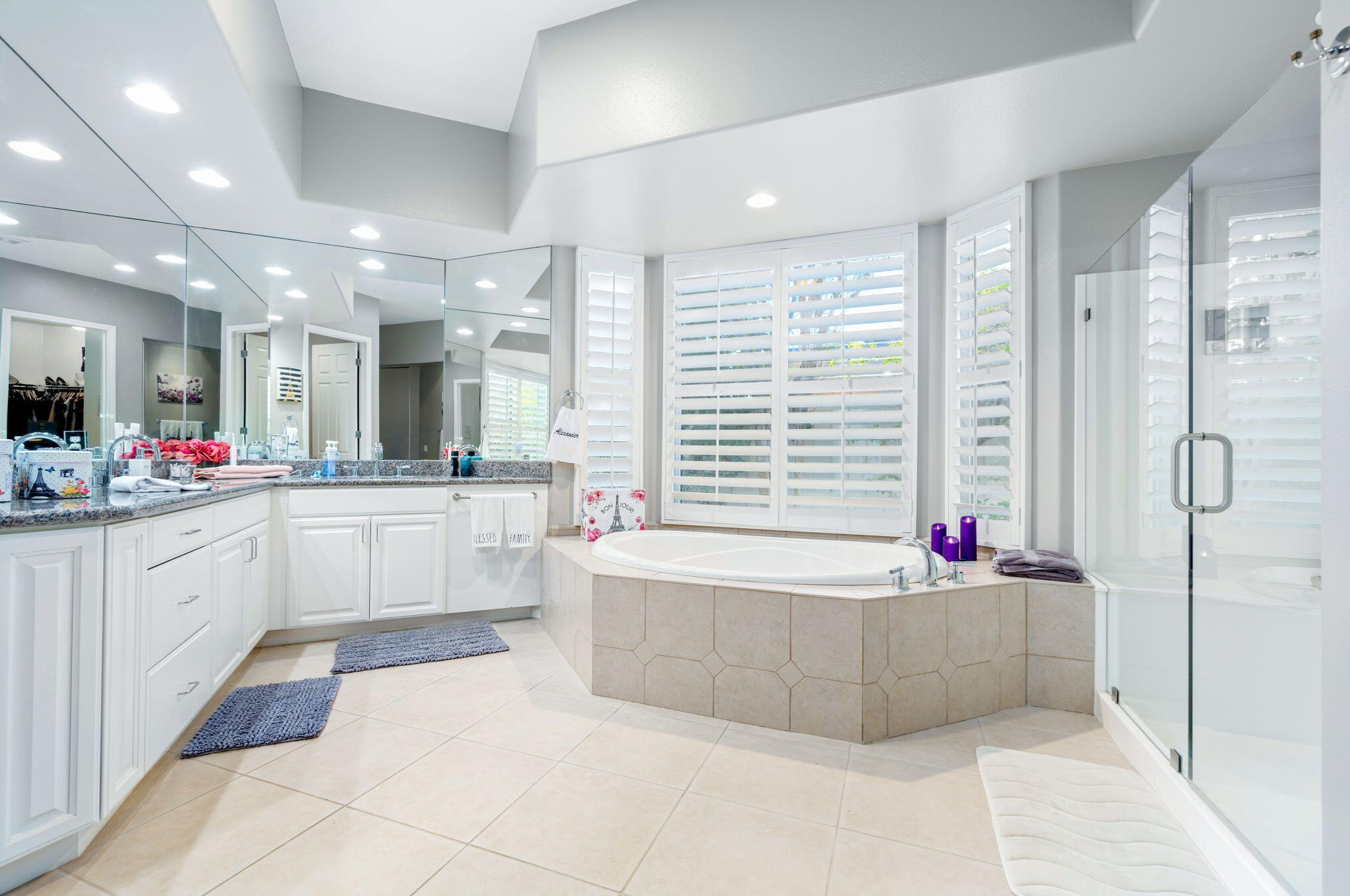 21 Paris Way, Rancho Mirage CA  92270-2721 exterior